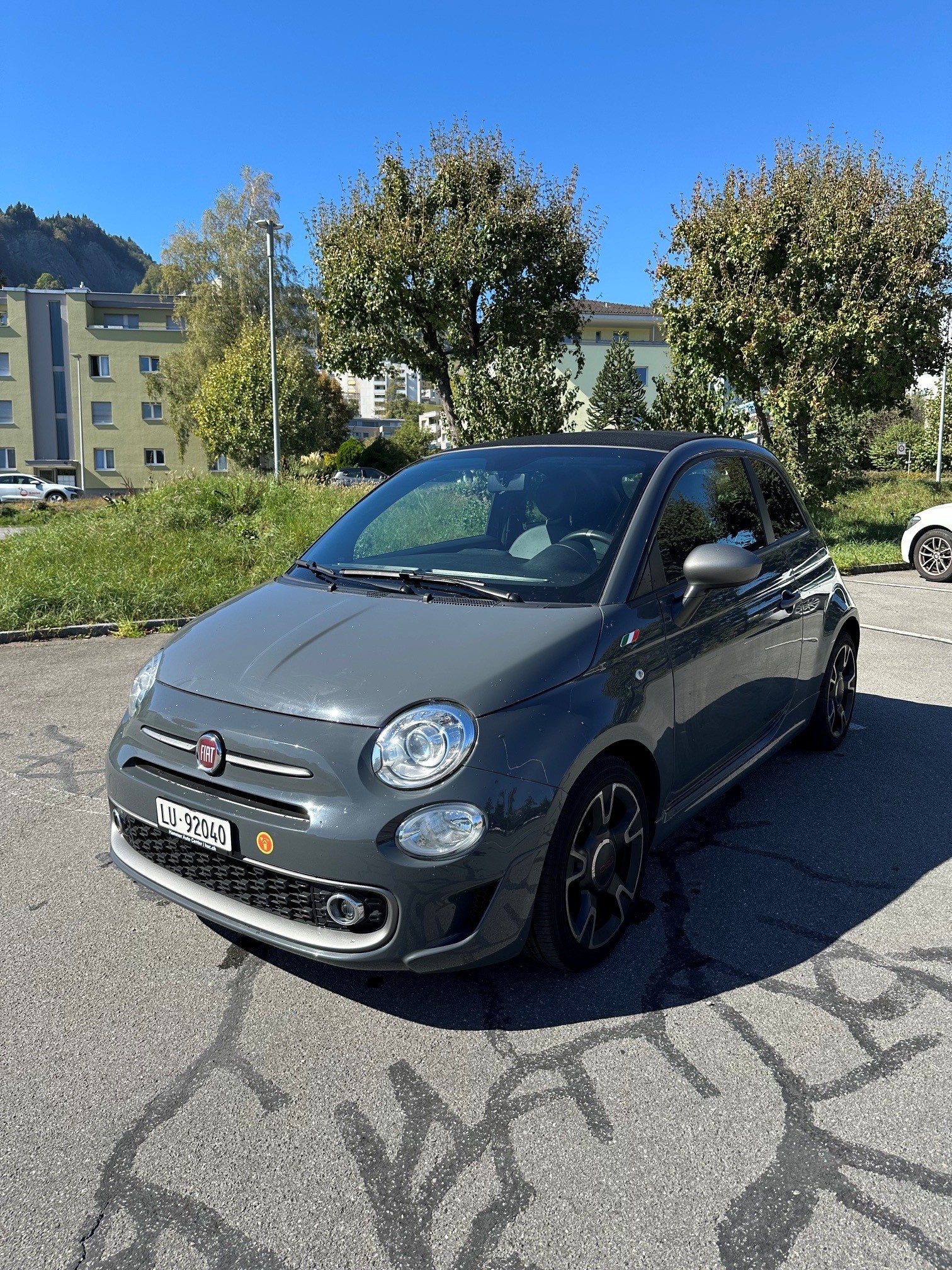 Car photo