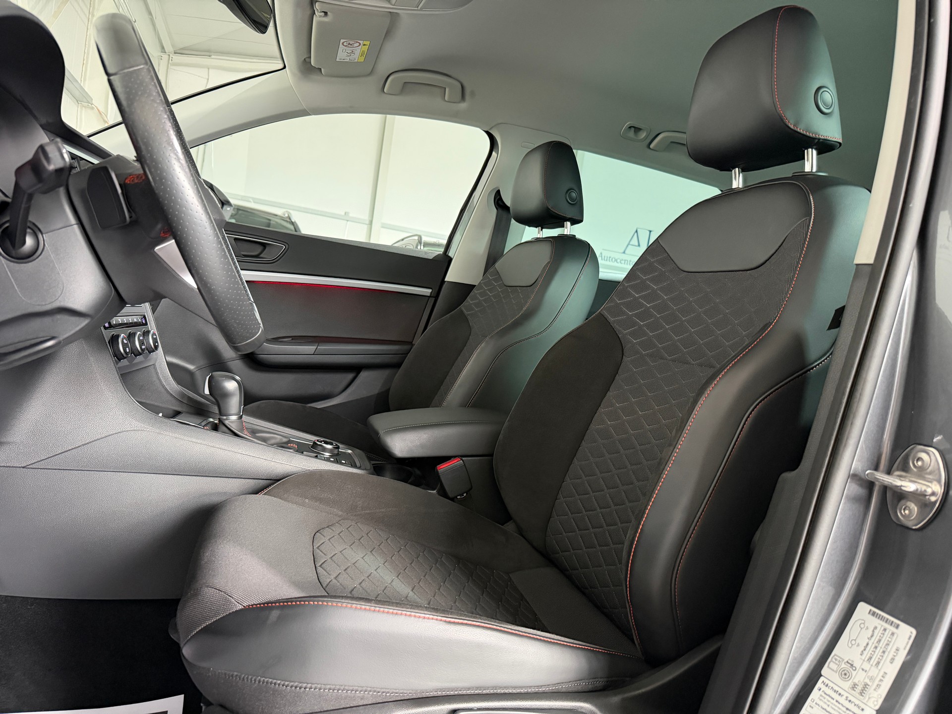 SEAT Ateca 2.0 TSI Hola FR 4Drive DSG (CH) AHK 1.9T-image-15