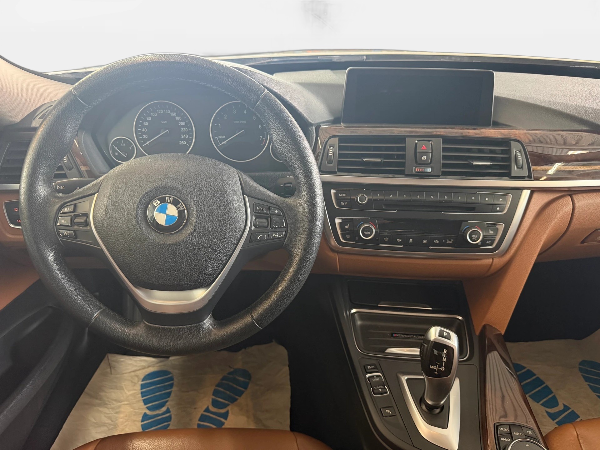 BMW 328i GT xDrive Luxury Line Steptronic | CH-Auto | Frisch MFK |-image-13