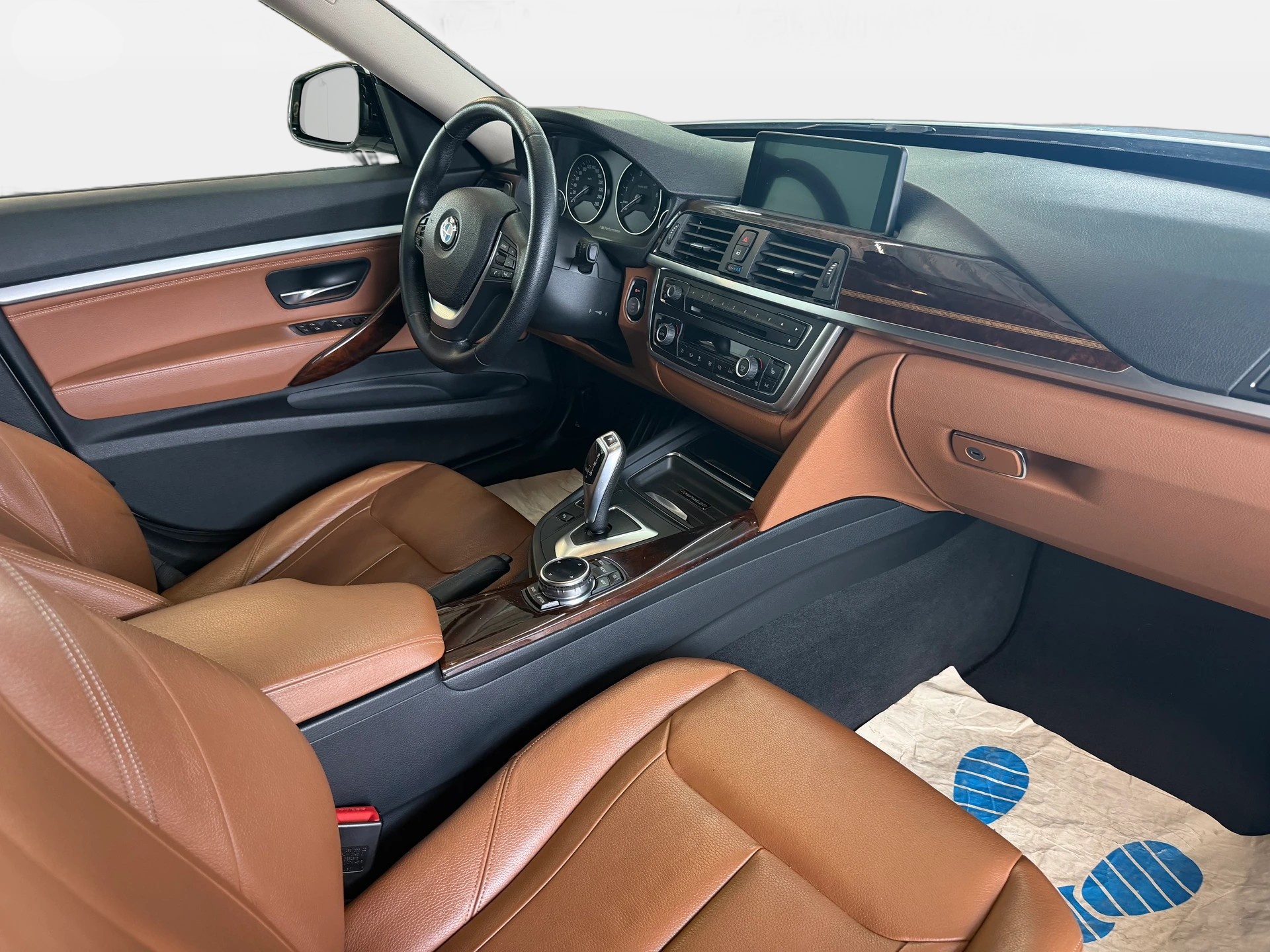 BMW 328i GT xDrive Luxury Line Steptronic | CH-Auto | Frisch MFK |-image-9