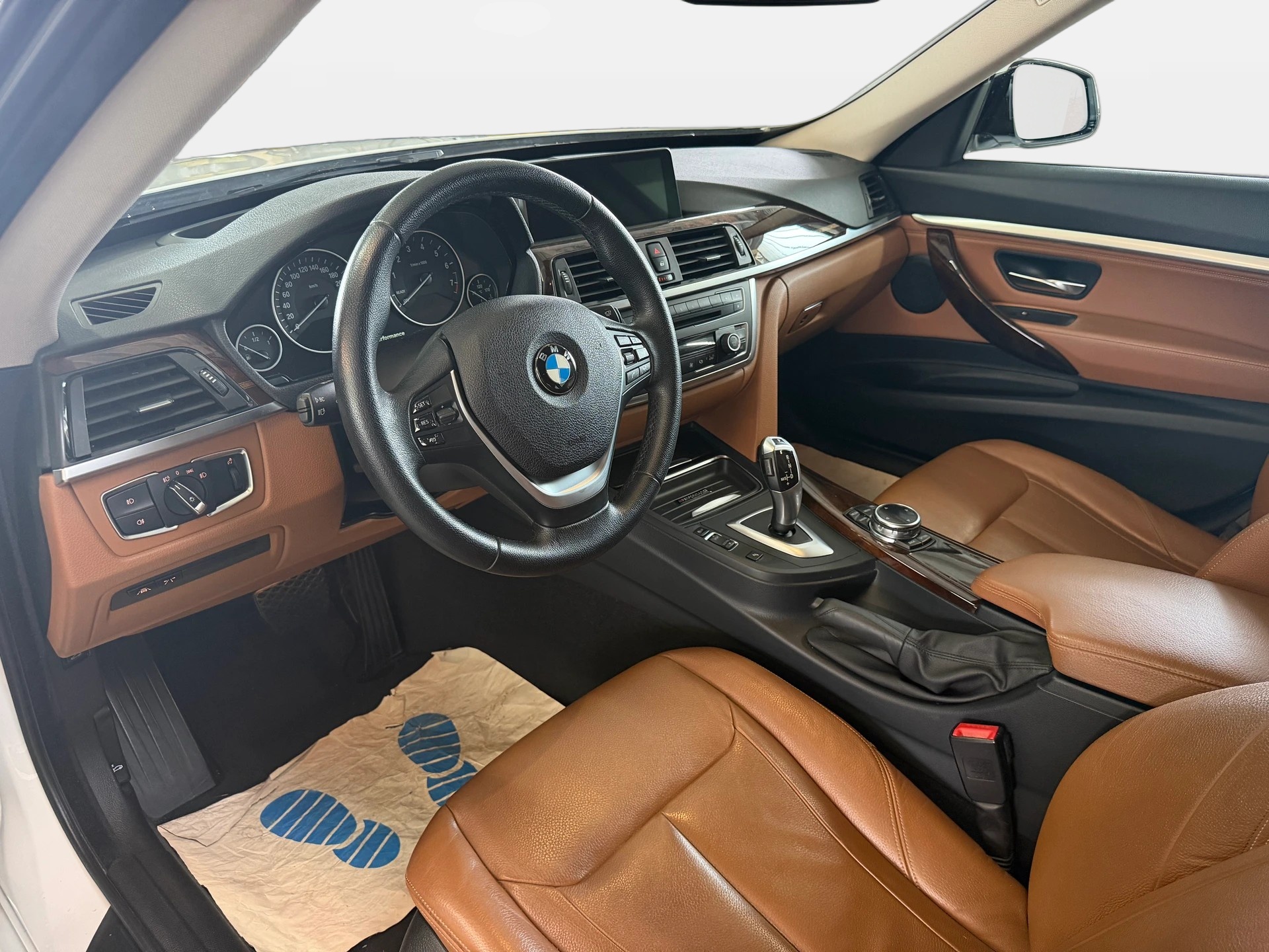 BMW 328i GT xDrive Luxury Line Steptronic | CH-Auto | Frisch MFK |-image-8