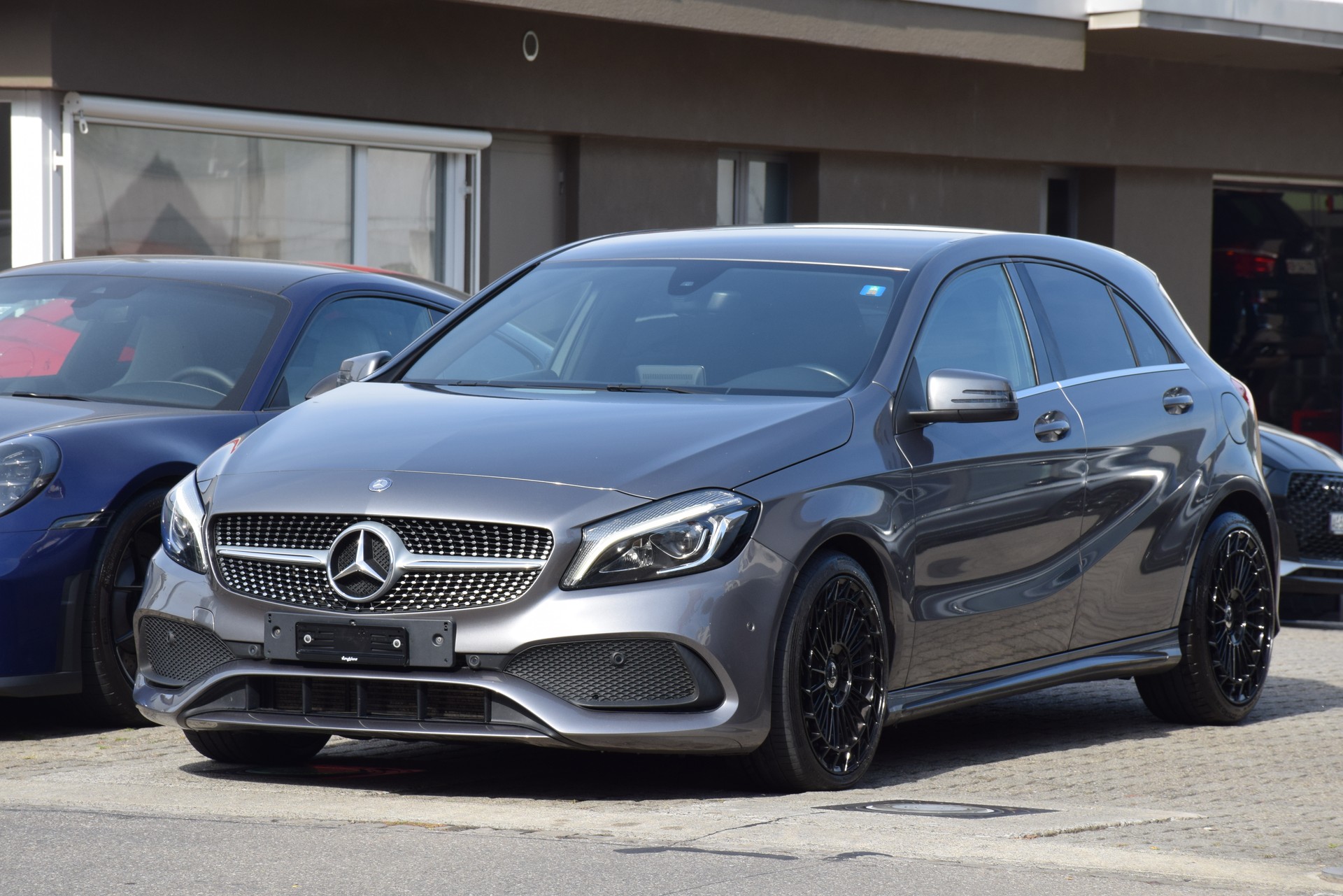MERCEDES-BENZ A 200 CDI AMG Line 7G-DCT-image-1