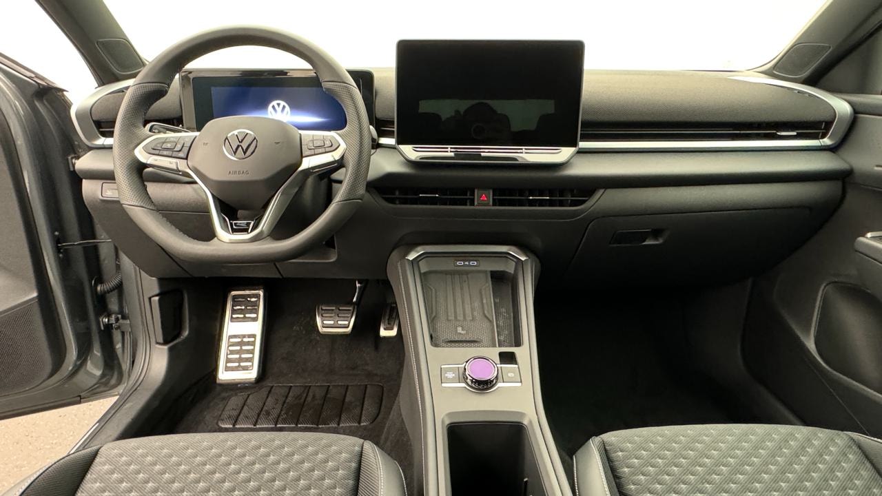 VW T-Roc 1.5 eTSI mHEV R-Line DSG-image-6