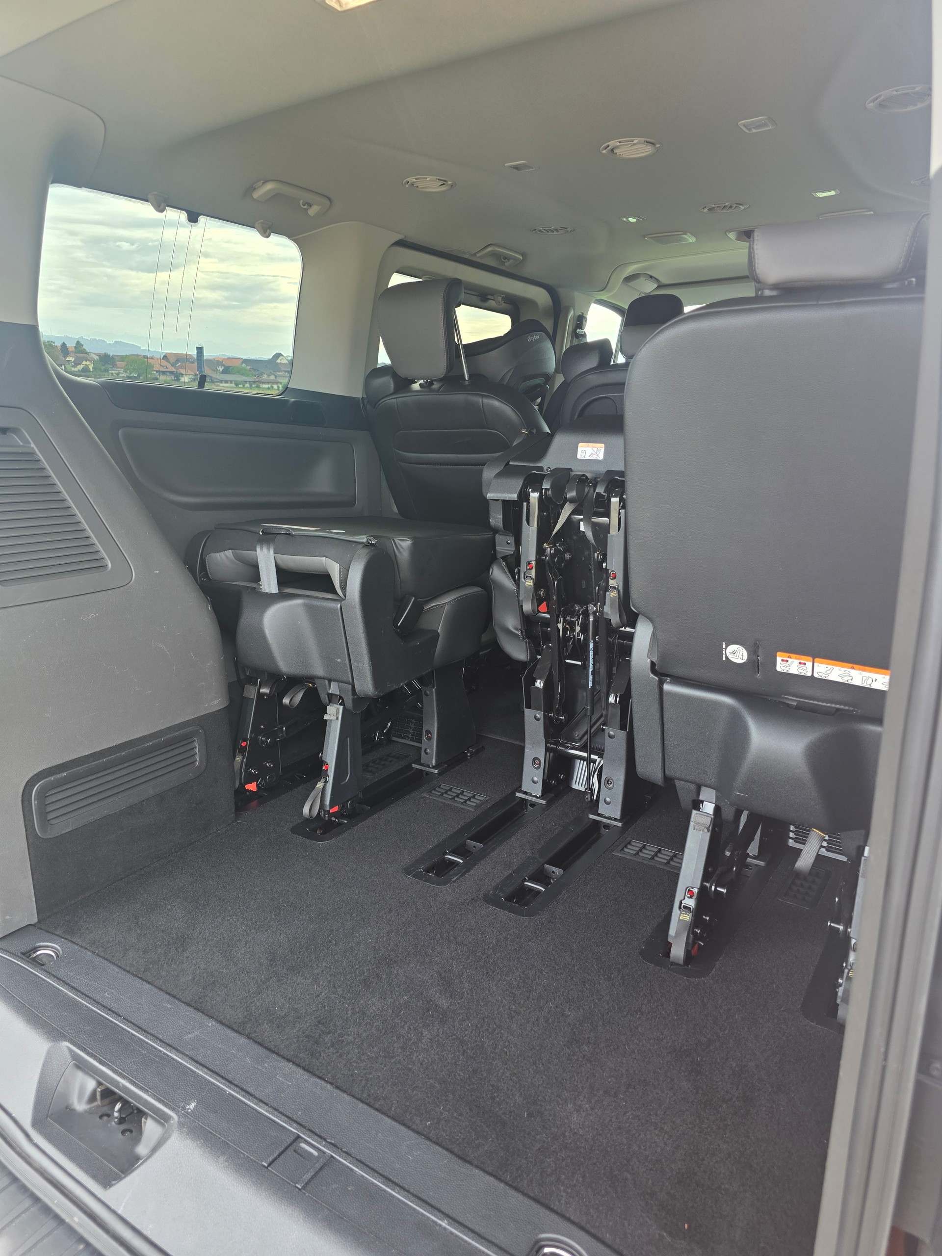 FORD 2.0 TDCi 170 Titanium X-image-19
