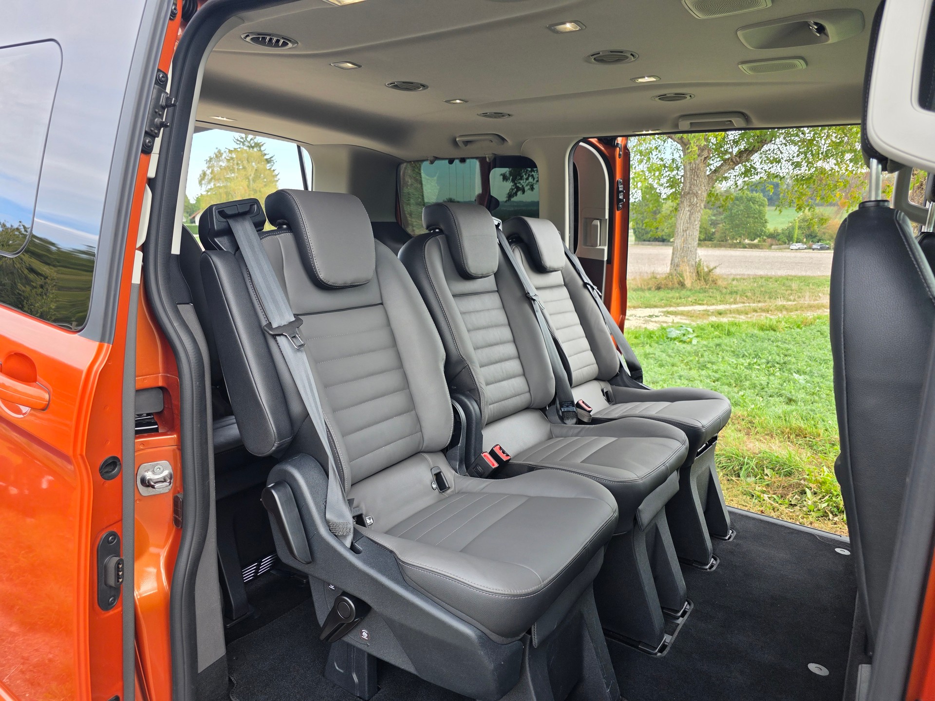 FORD 2.0 TDCi 170 Titanium X-image-16