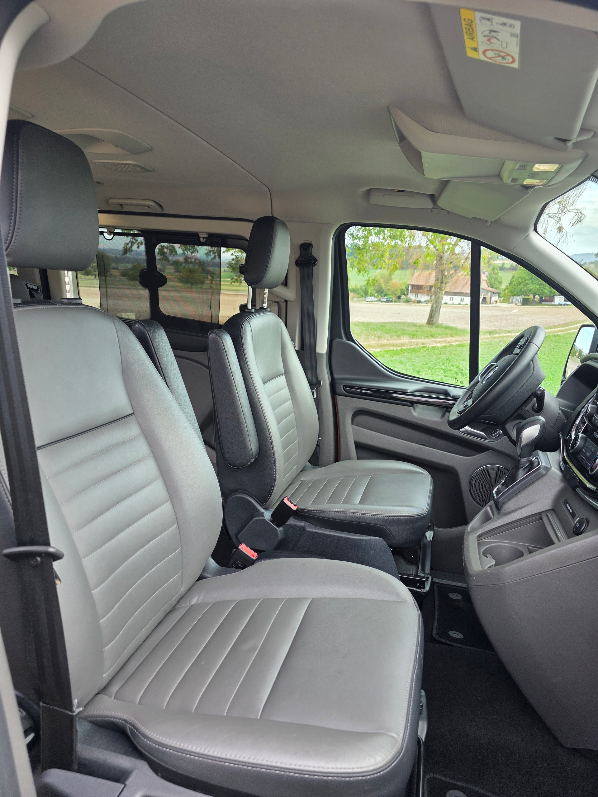 FORD 2.0 TDCi 170 Titanium X-image-12