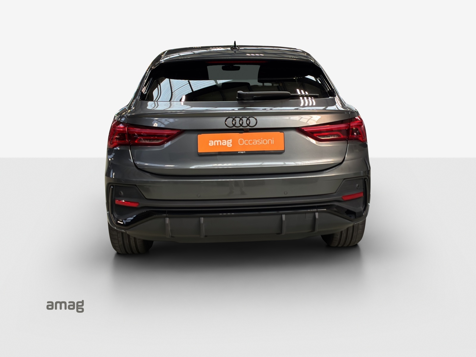AUDI Q3 Sportback 45 TFSI e S line Attraction S-tronic-image-4