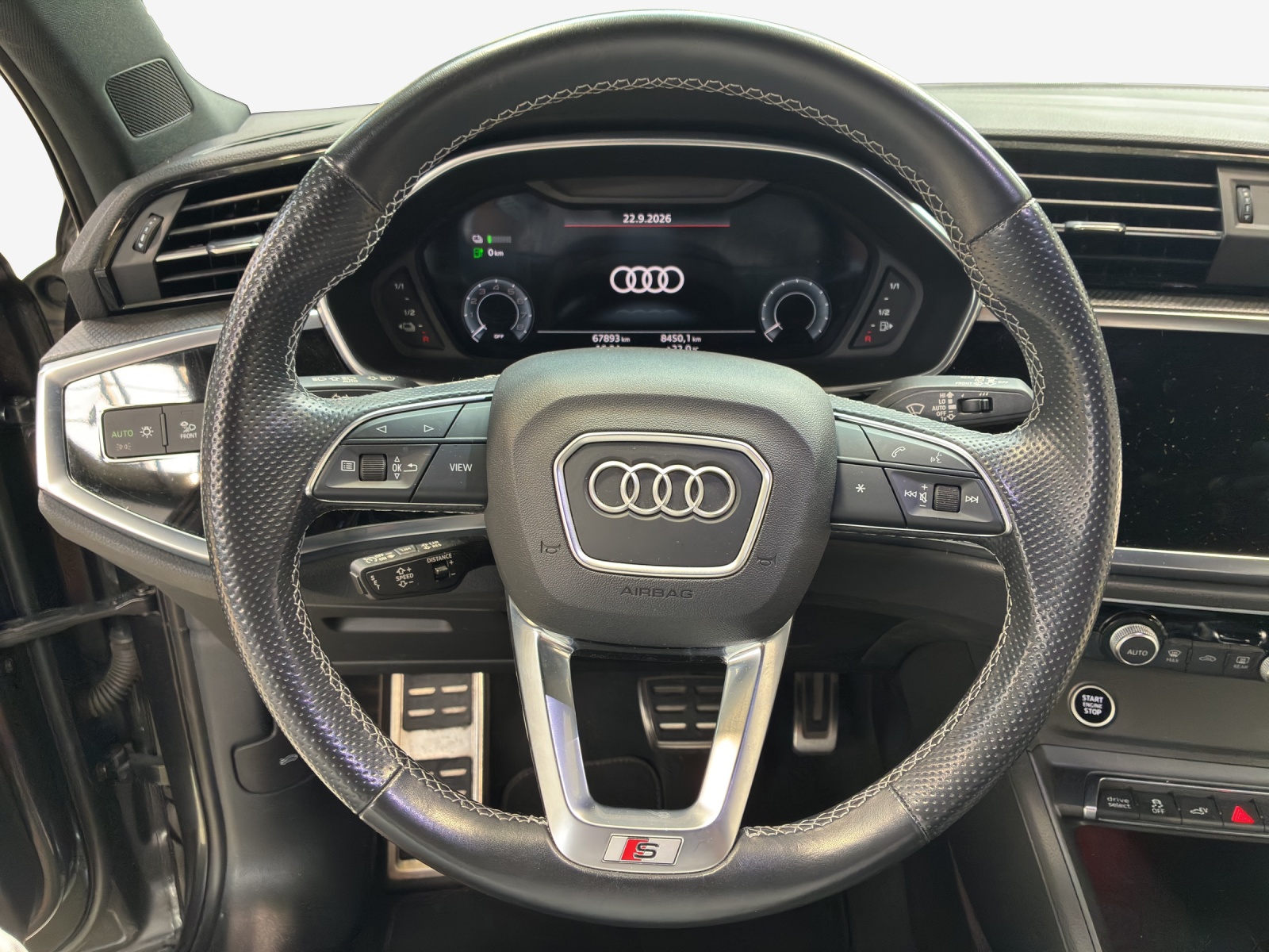 AUDI Q3 Sportback 45 TFSI e S line Attraction S-tronic-image-10