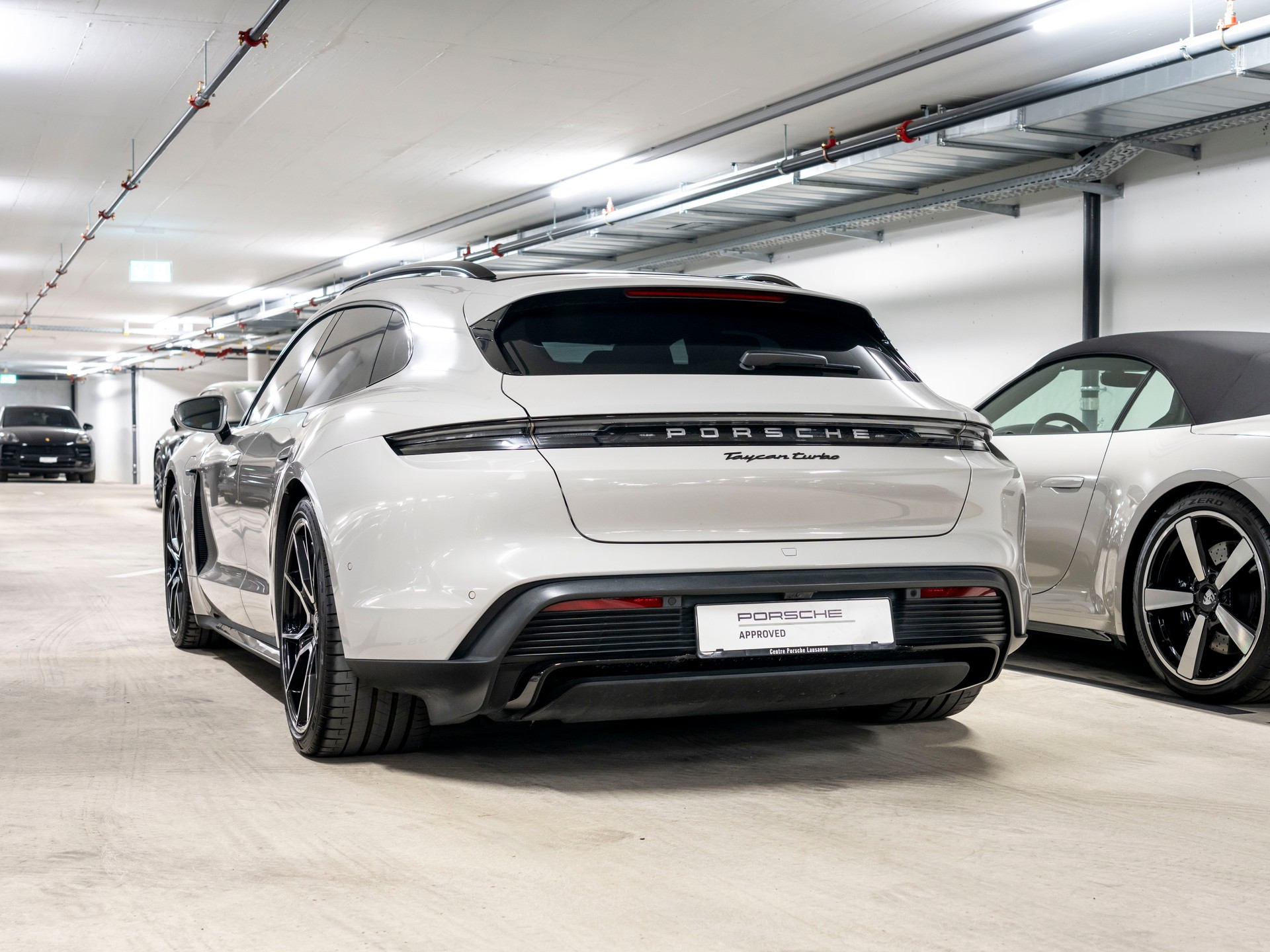 PORSCHE Taycan Turbo Sport Turismo Performance Plus 93,4kWh-showroom-element-2