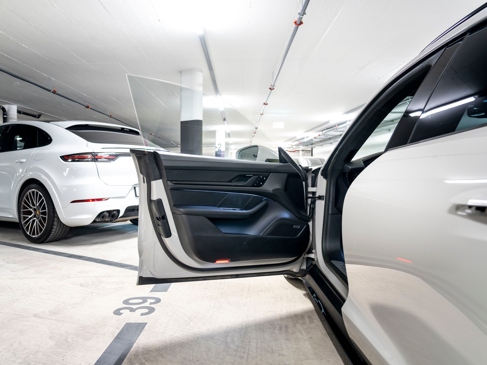 PORSCHE Taycan Turbo Sport Turismo Performance Plus 93,4kWh-image-10