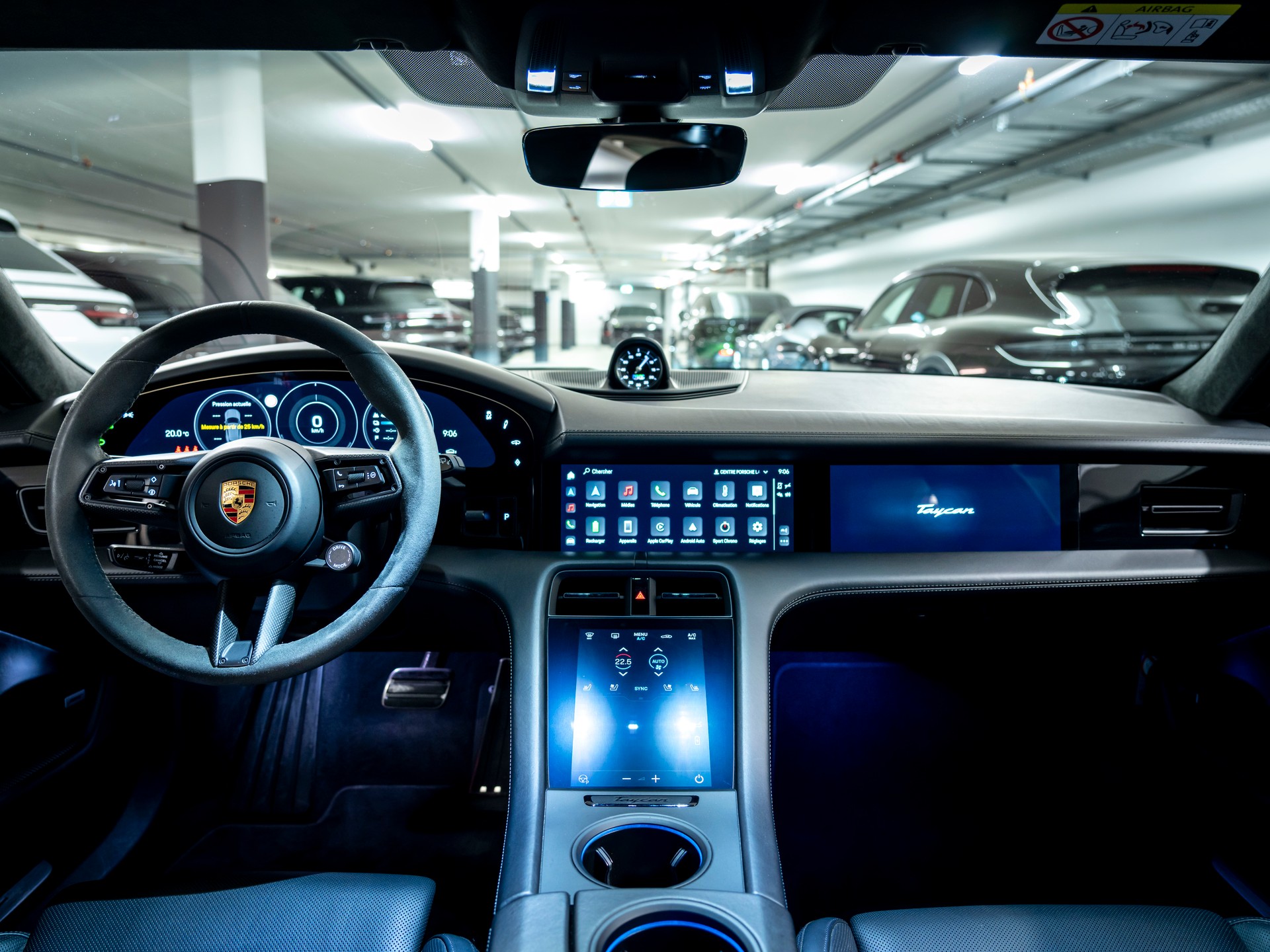 PORSCHE Taycan Turbo Sport Turismo Performance Plus 93,4kWh-image-22