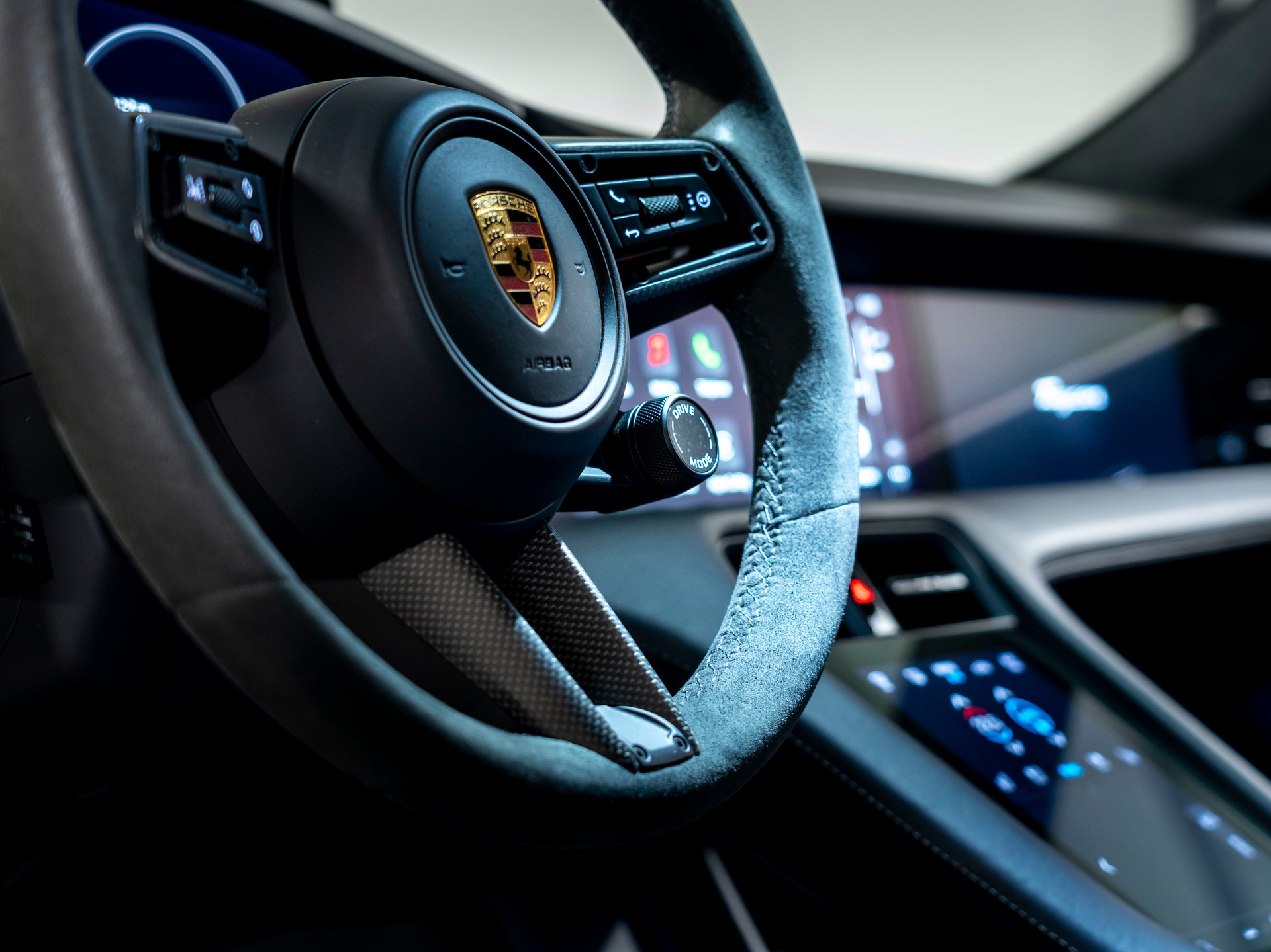 PORSCHE Taycan Turbo Sport Turismo Performance Plus 93,4kWh-image-15