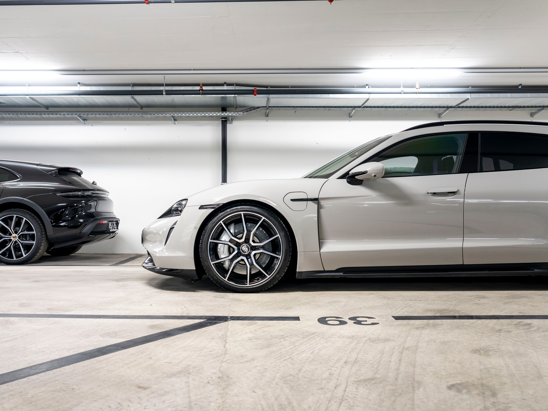 PORSCHE Taycan Turbo Sport Turismo Performance Plus 93,4kWh-image-5