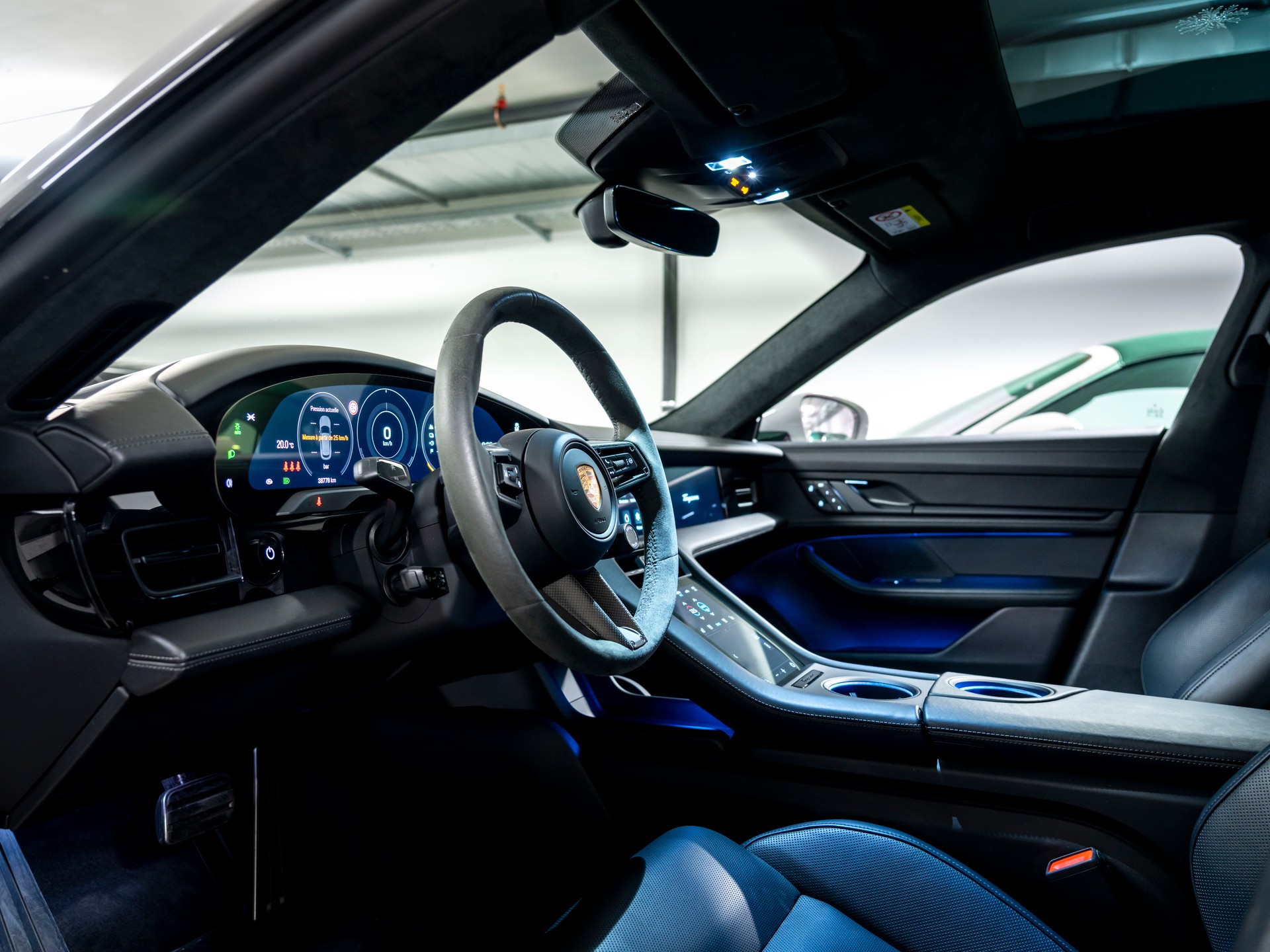 PORSCHE Taycan Turbo Sport Turismo Performance Plus 93,4kWh-image-13