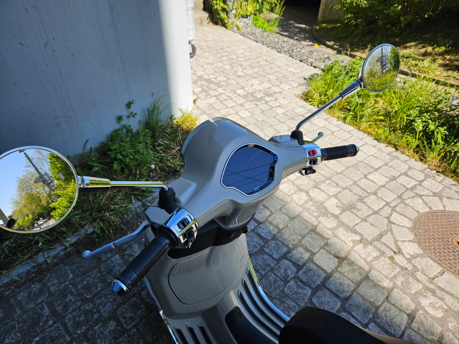 PIAGGIO Vespa 125 Primavera Euro 5+-showroom-element-3