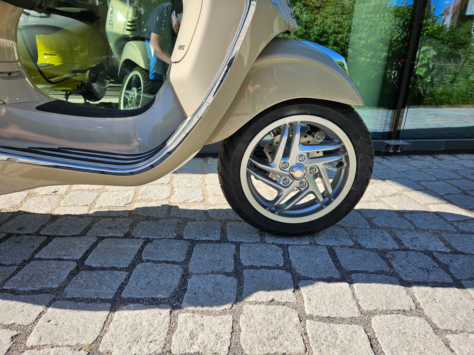 PIAGGIO Vespa 125 Primavera Euro 5+-image-6