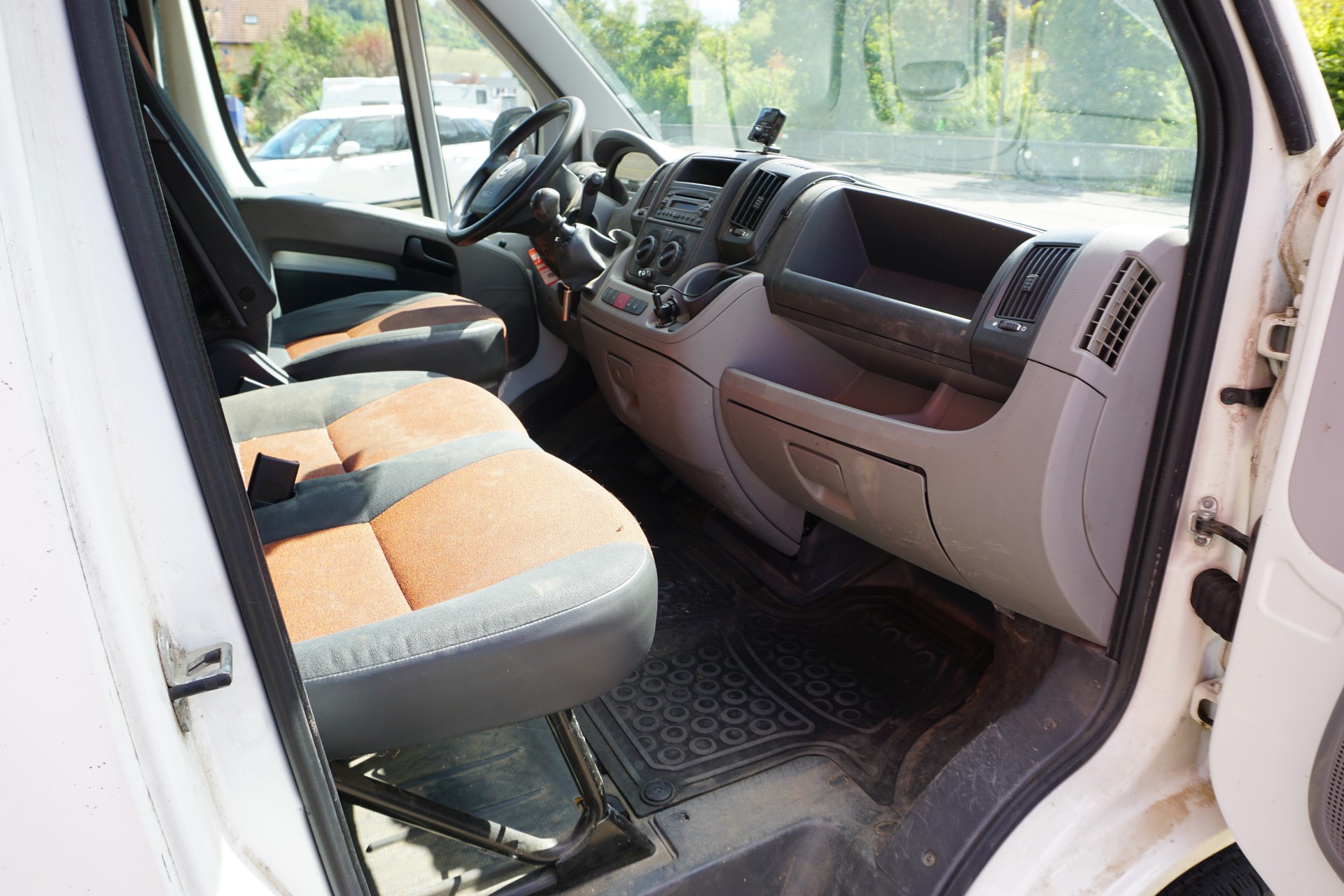 FIAT Ducato 15 2.3 JTD-image-9