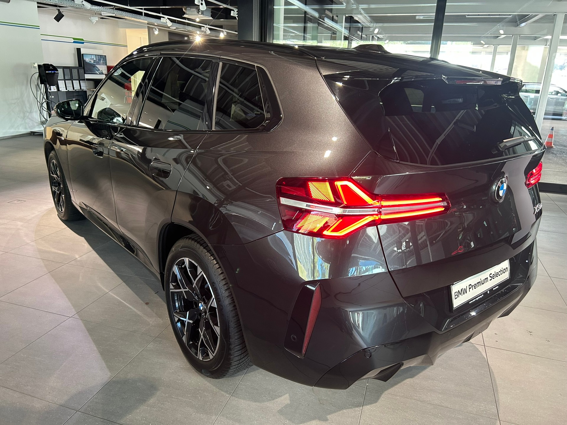BMW X3 xDrive 48V 20d M Sport-image-10