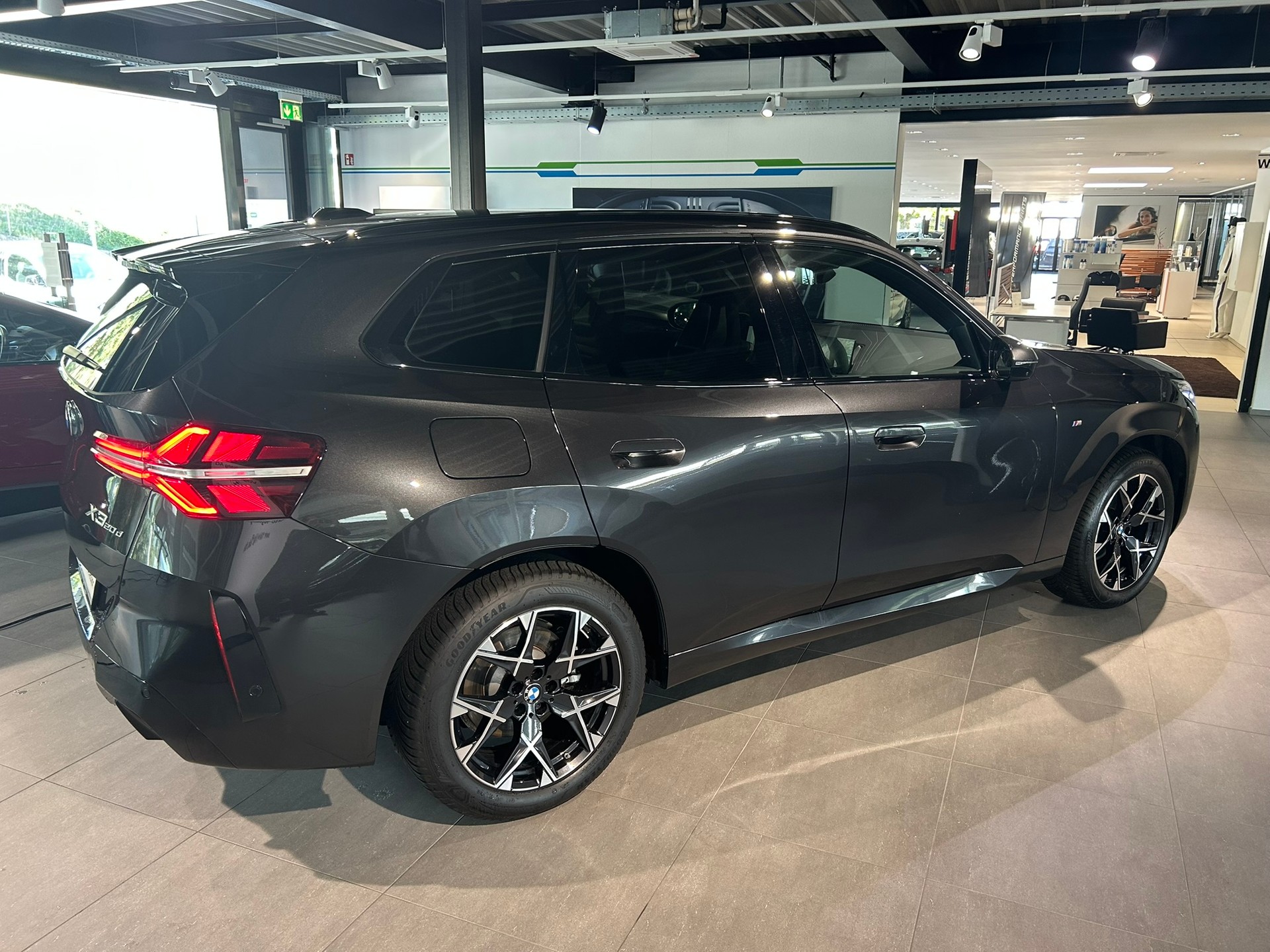BMW X3 xDrive 48V 20d M Sport-image-12