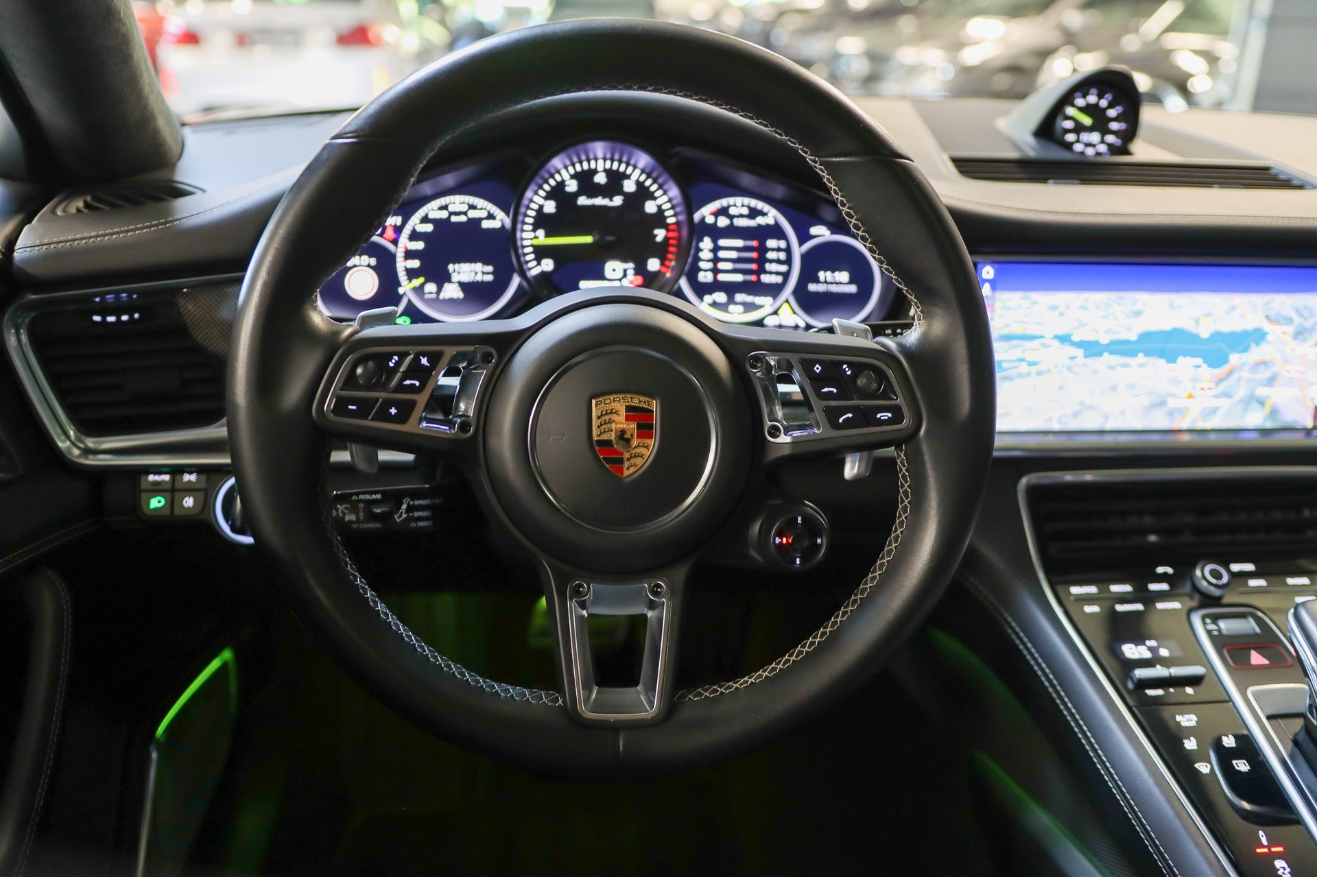PORSCHE Panamera Turbo S E-Hybrid Sport Turismo PDK-image-10