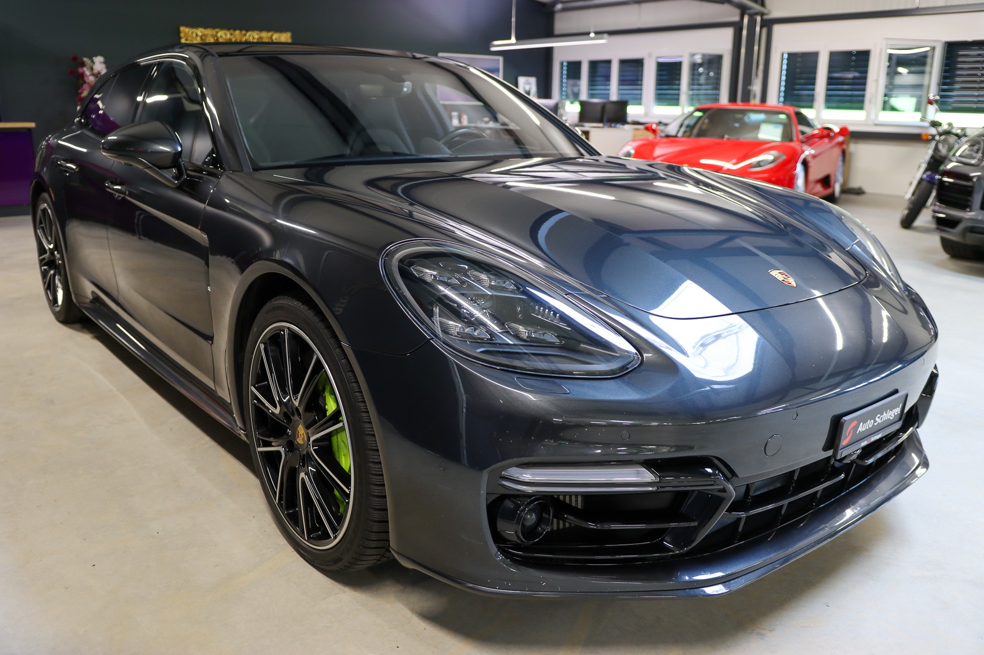PORSCHE Panamera Turbo S E-Hybrid Sport Turismo PDK-image-6
