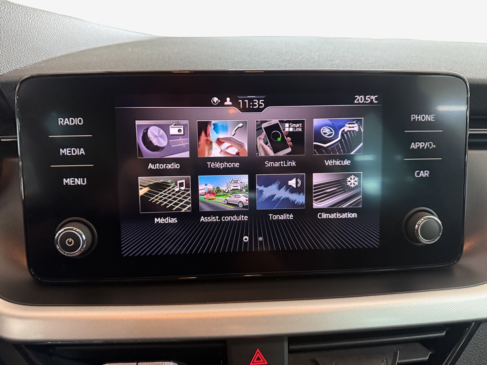 SKODA Scala 1.5 TSI ACT Ambition DSG-image-14