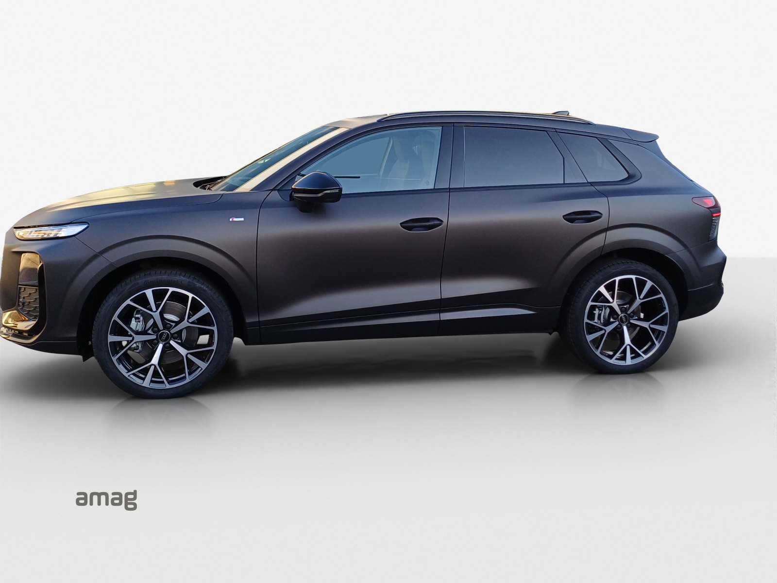 AUDI Q3 SUV TFSI quattro 195 kW S tronic-showroom-element-1
