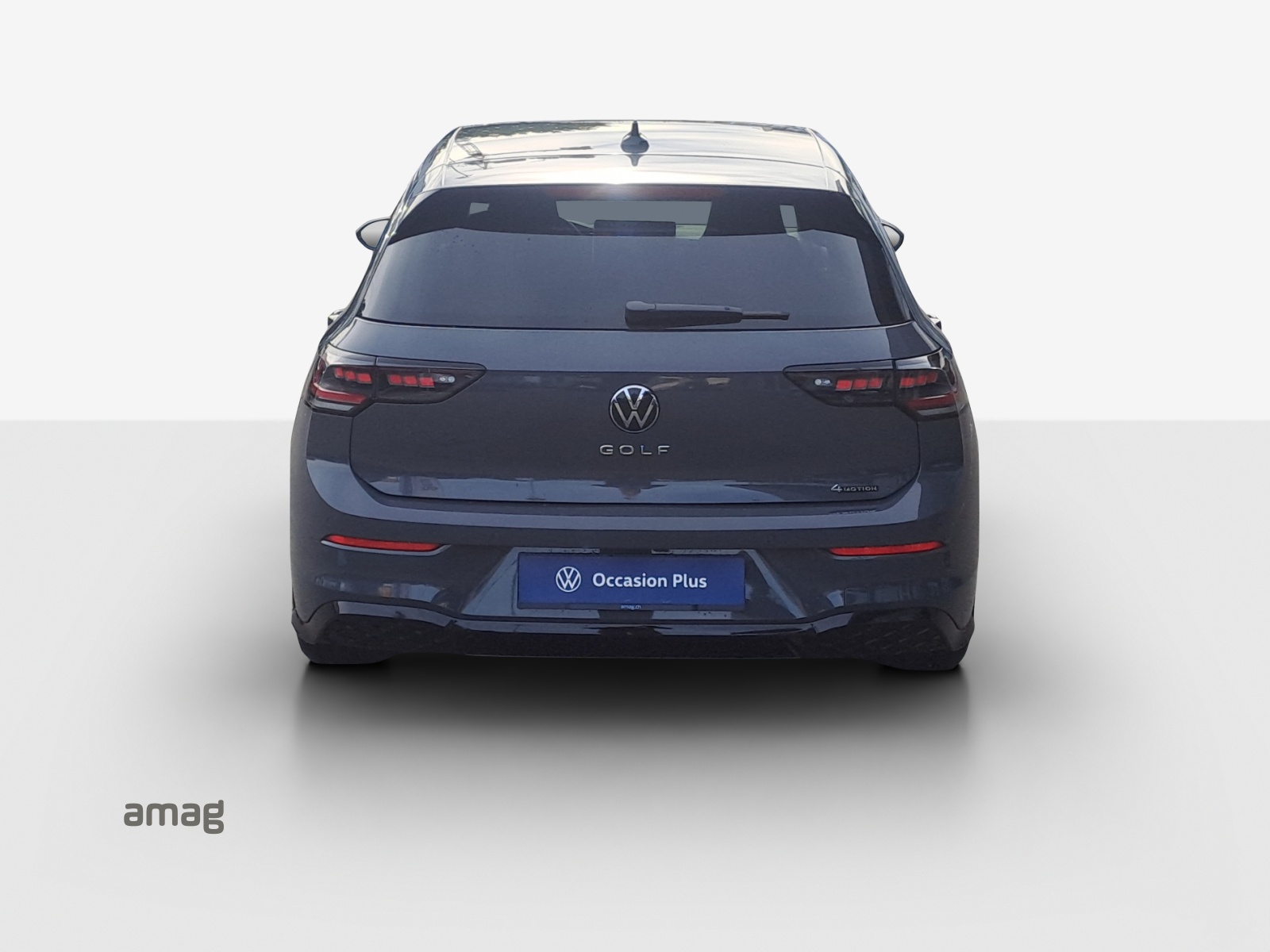 VW Golf 2.0 TSI R-Line DSG 4 Motion-image-3