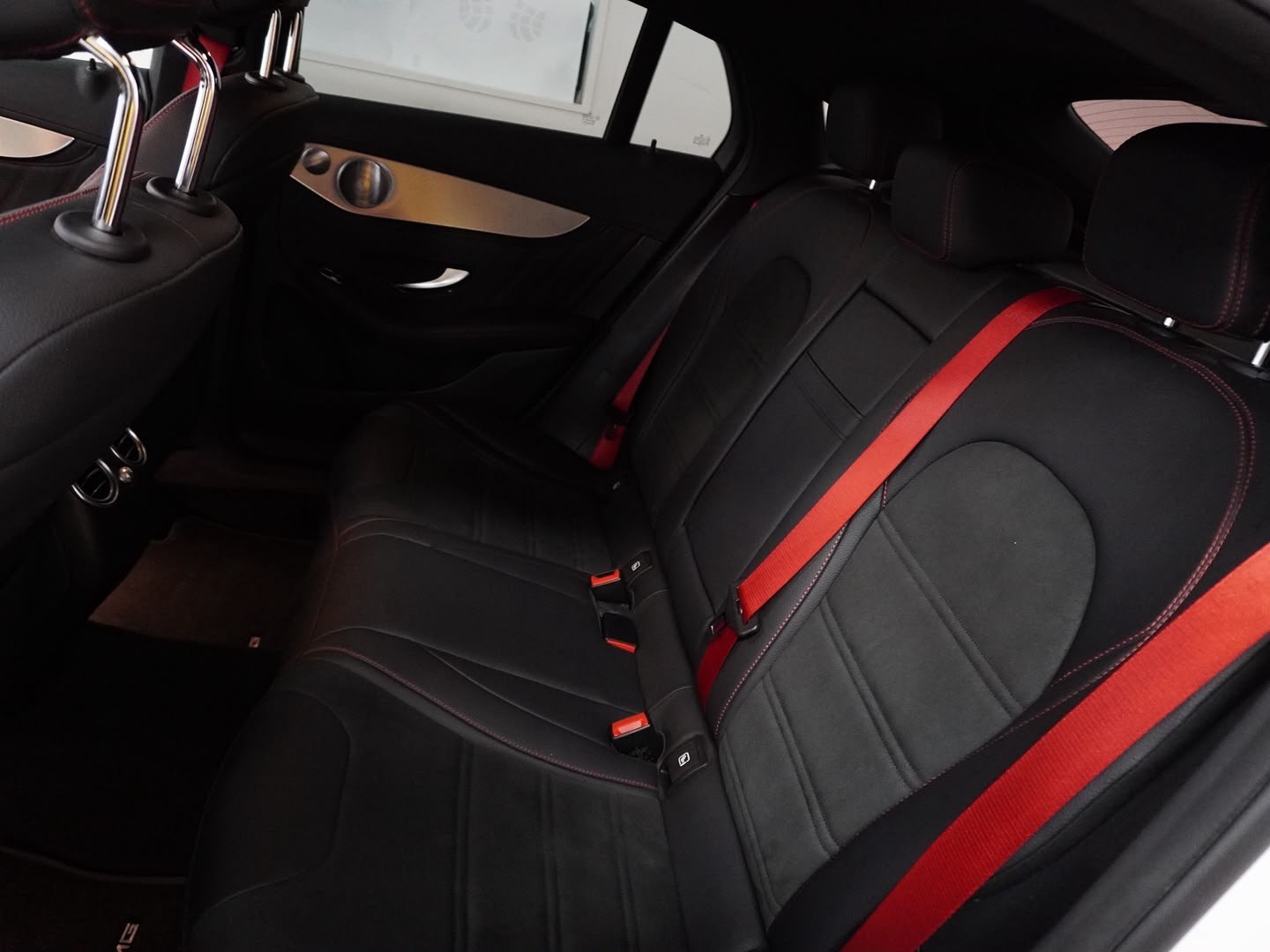 MERCEDES-BENZ GLC Coupé 43 AMG 4Matic 9G-Tronic-image-6