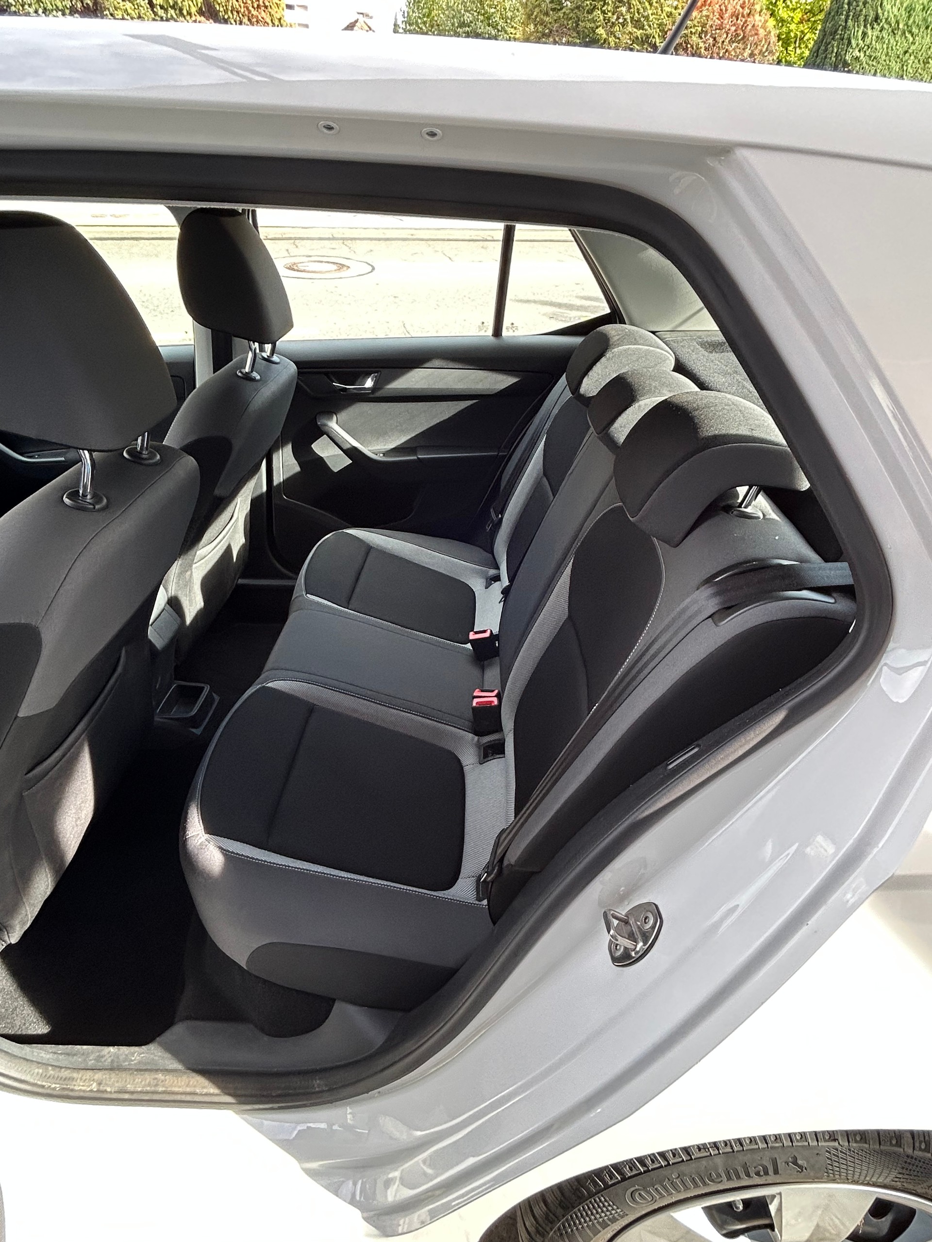 SKODA Fabia 1.2 TSI Ambition DSG-image-8