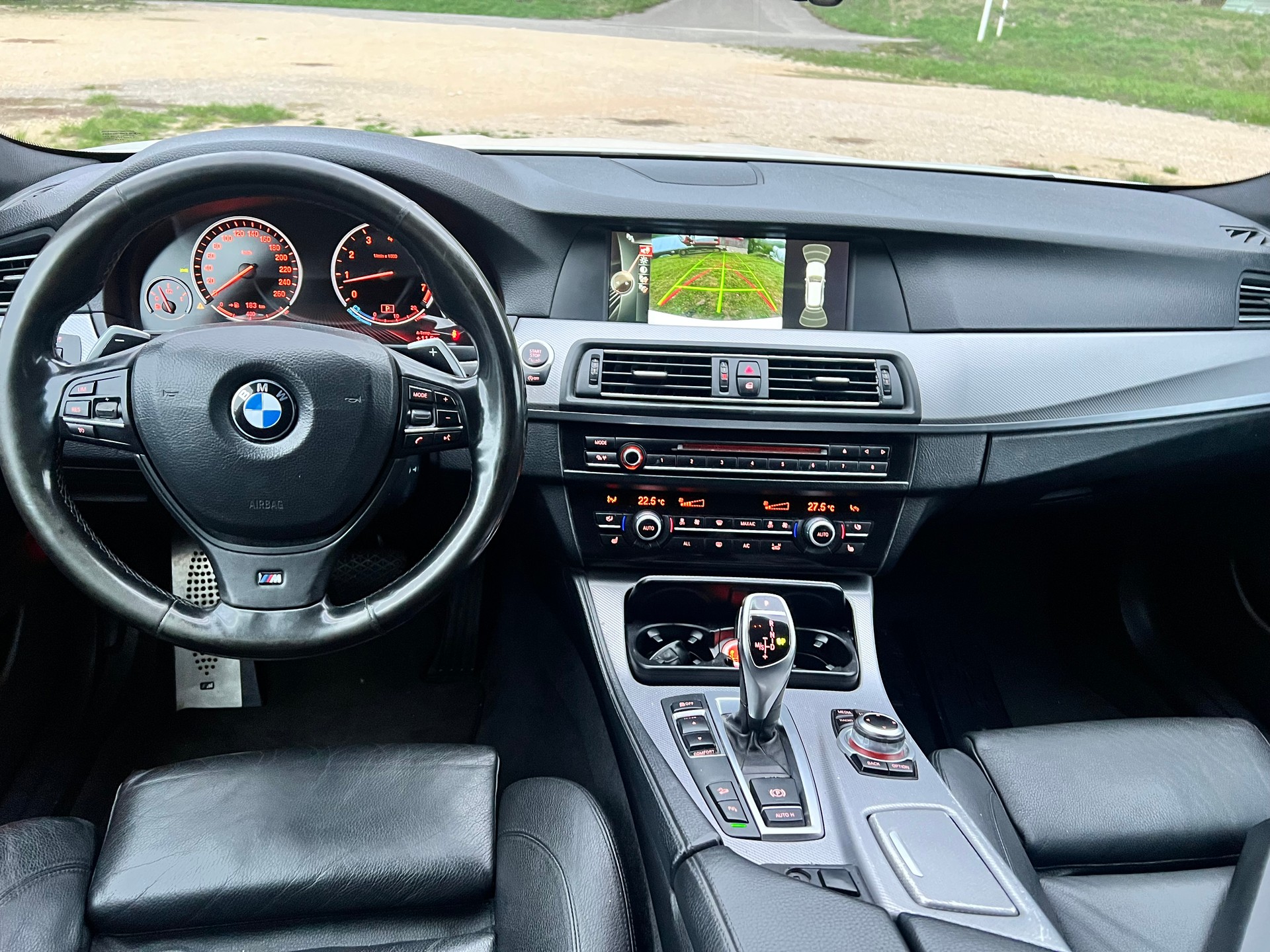 BMW 528i xDrive Touring Steptronic-image-6