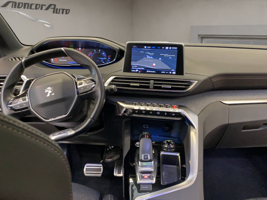 PEUGEOT 3008 1.5 BlueHDi GT Line-image-7