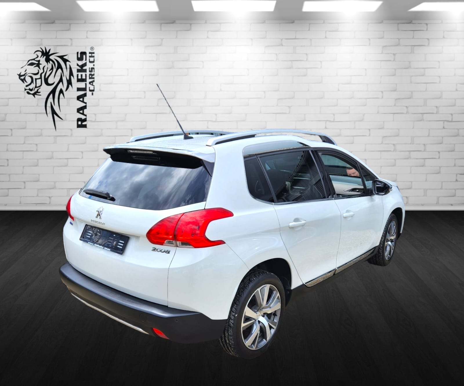 PEUGEOT 2008 1.2 PureTech Allure EAT6 — slika 3