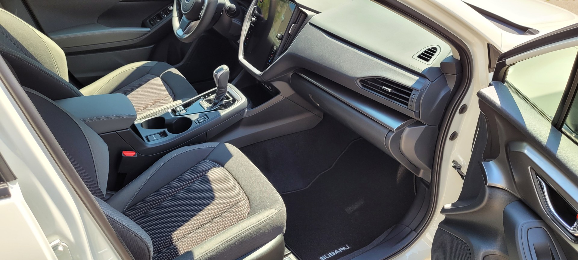 SUBARU Impreza 2.0 e-Boxer Swiss Plus AWD Lineartronic-image-17