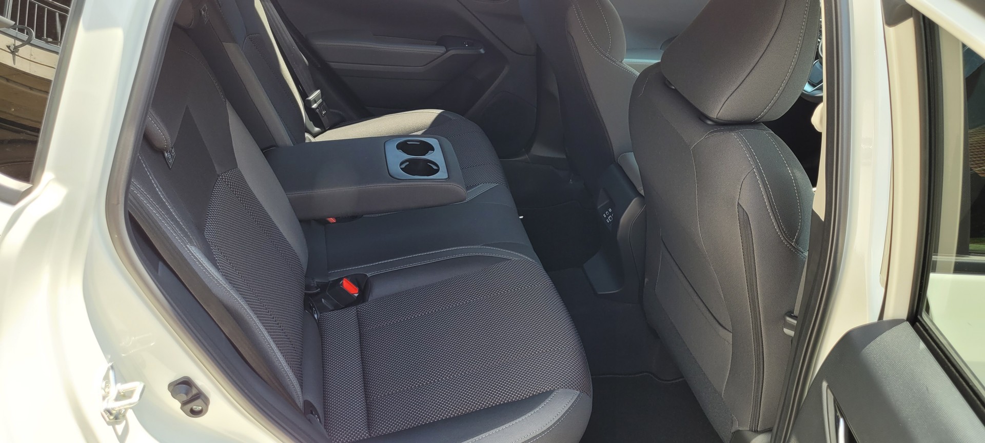 SUBARU Impreza 2.0 e-Boxer Swiss Plus AWD Lineartronic-image-15
