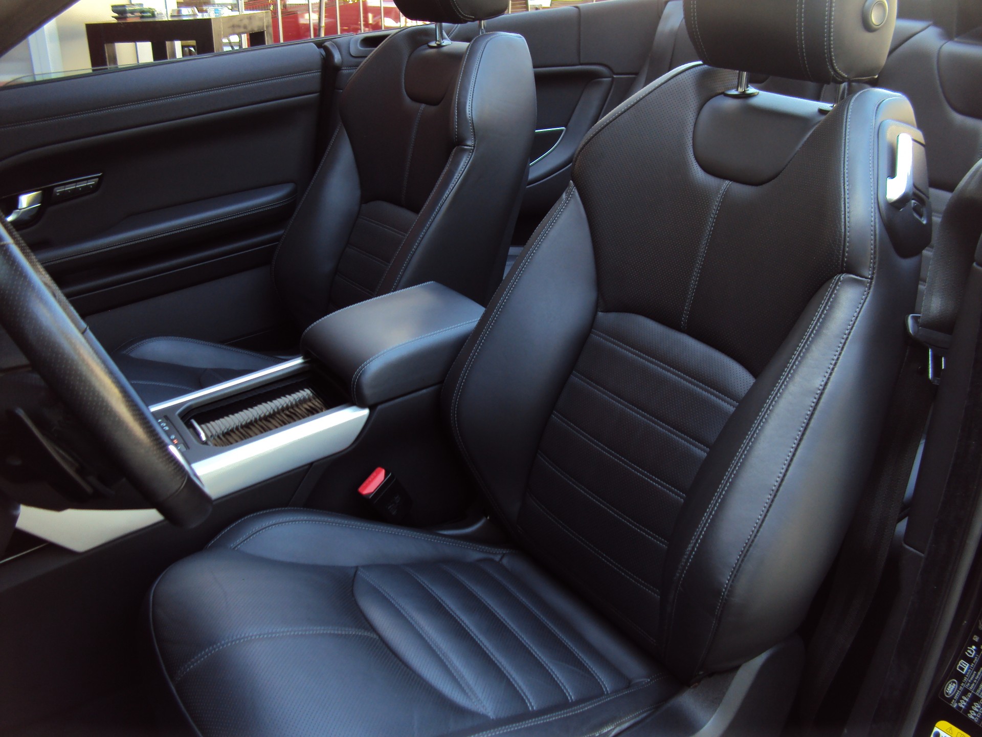 LAND ROVER Range Rover Evoque Convert.2.0 SD4 HSE Dynamic AT9-image-14
