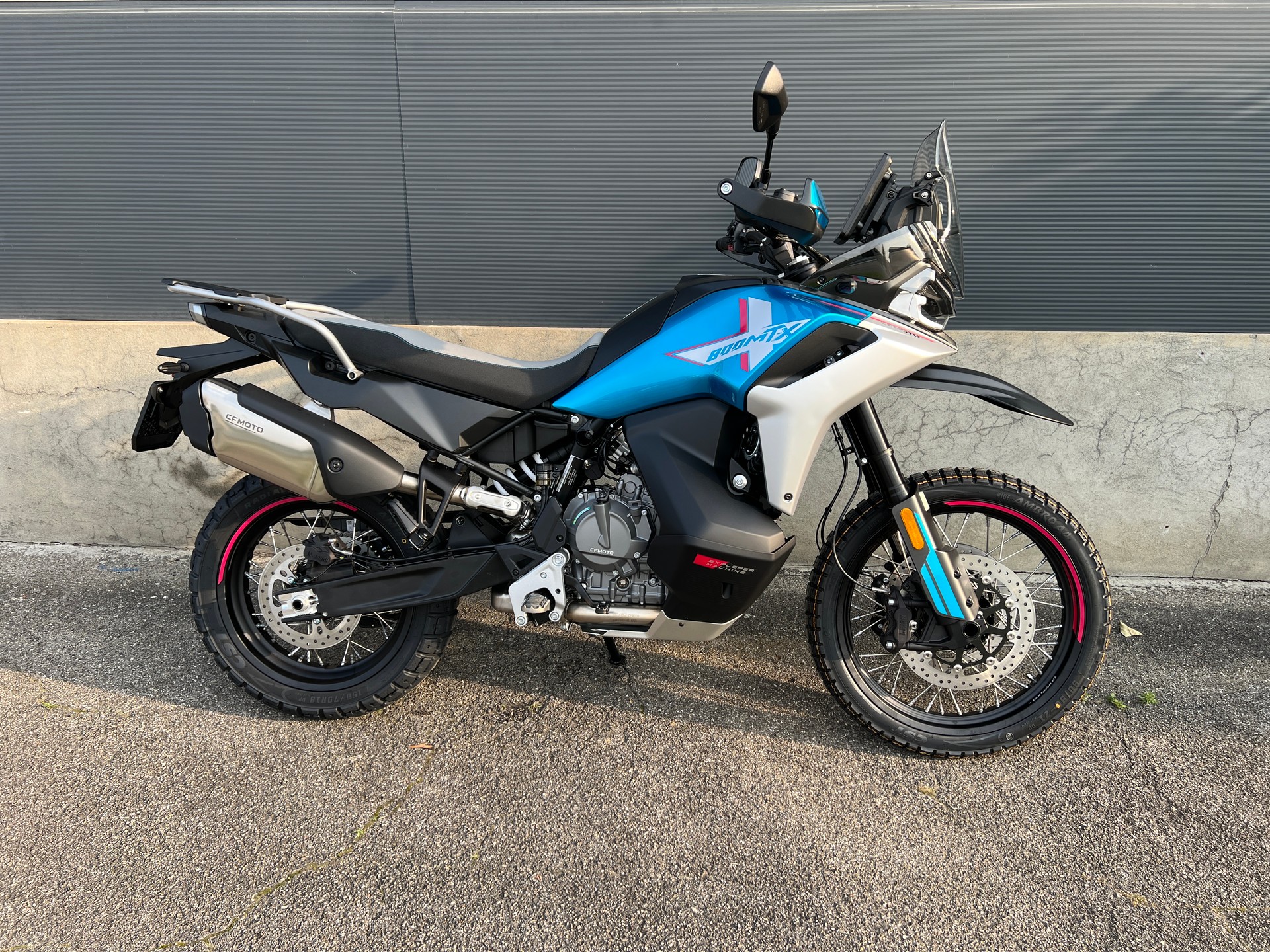 CF MOTO 800 MT-X