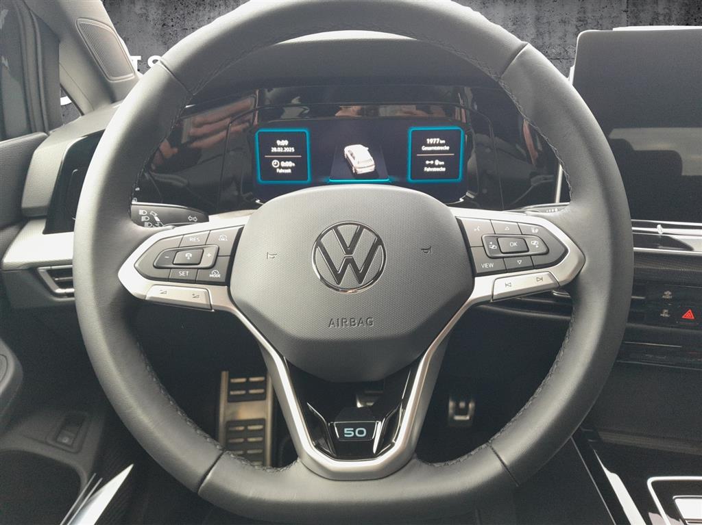 VW Golf 1.5 TSI PHEV Edition 50-image-10