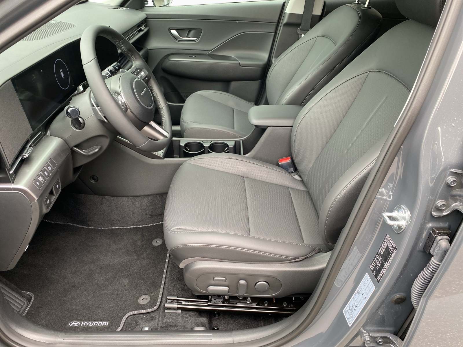 HYUNDAI Kona 1.6 GDi Hybrid Vertex-image-9