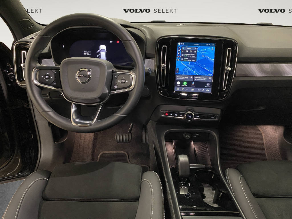 VOLVO XC40 Twin Plus AWD-image-9