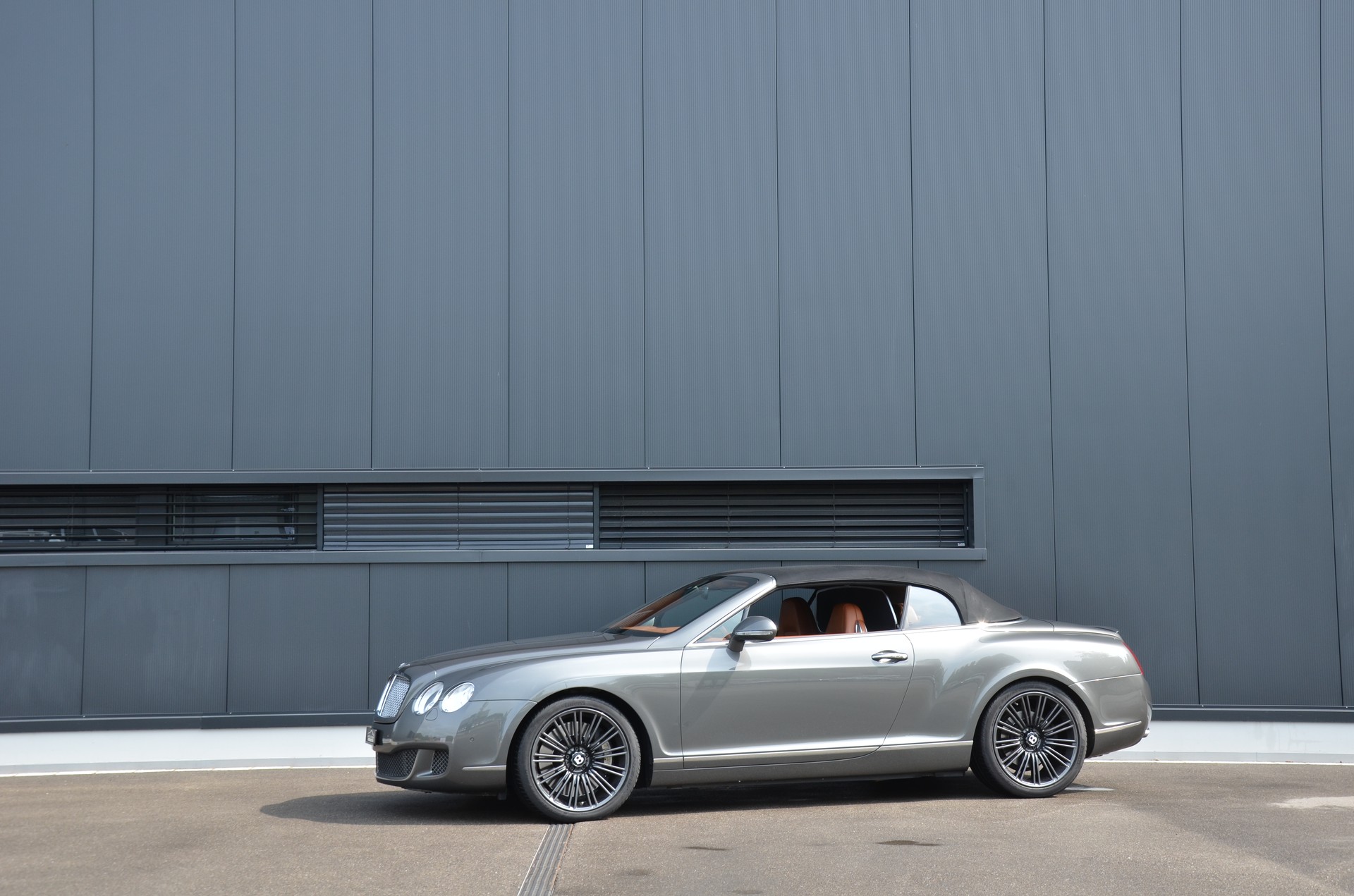 BENTLEY Continental GTC Speed 6.0-image-3