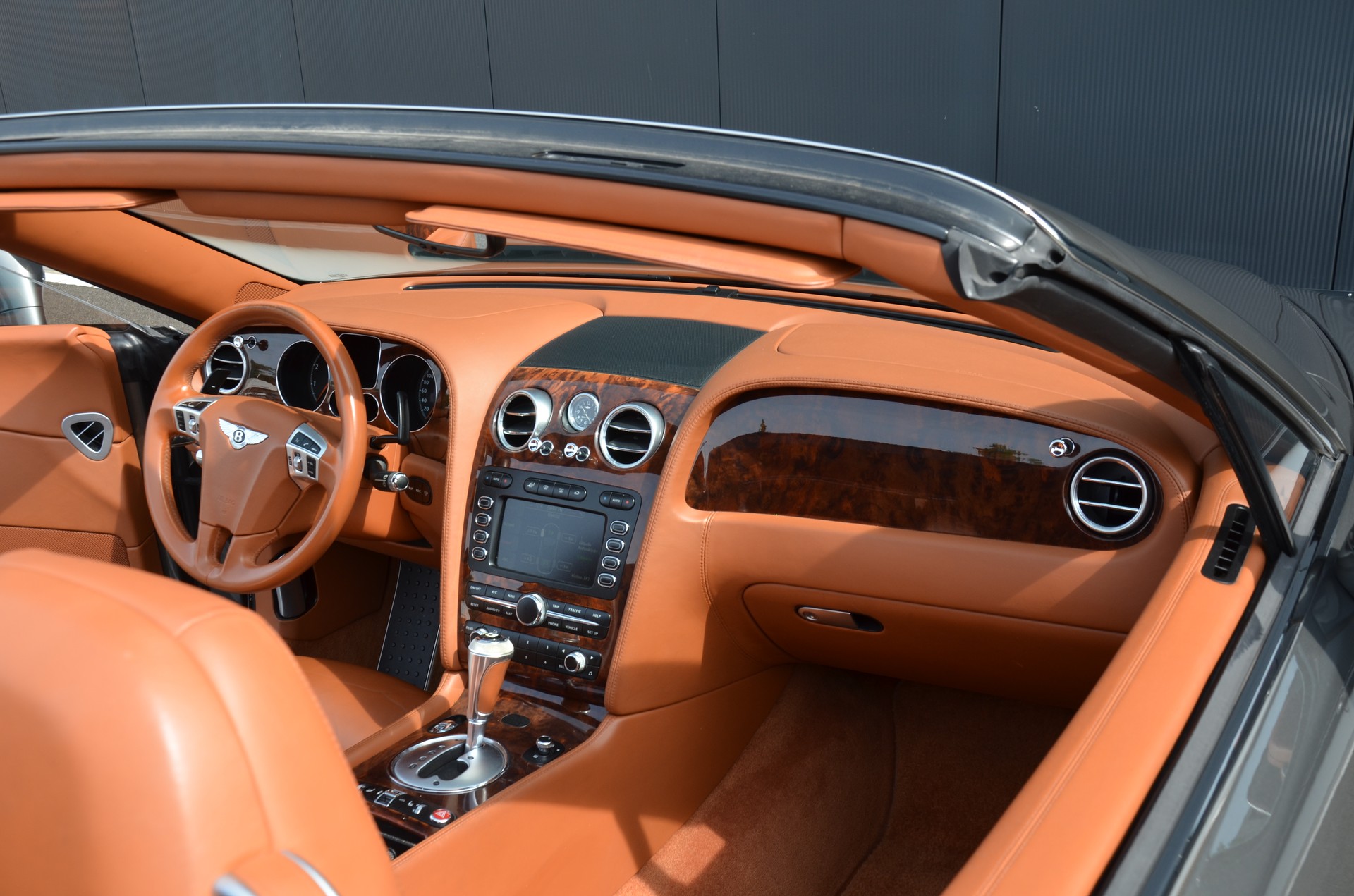 BENTLEY Continental GTC Speed 6.0-image-14