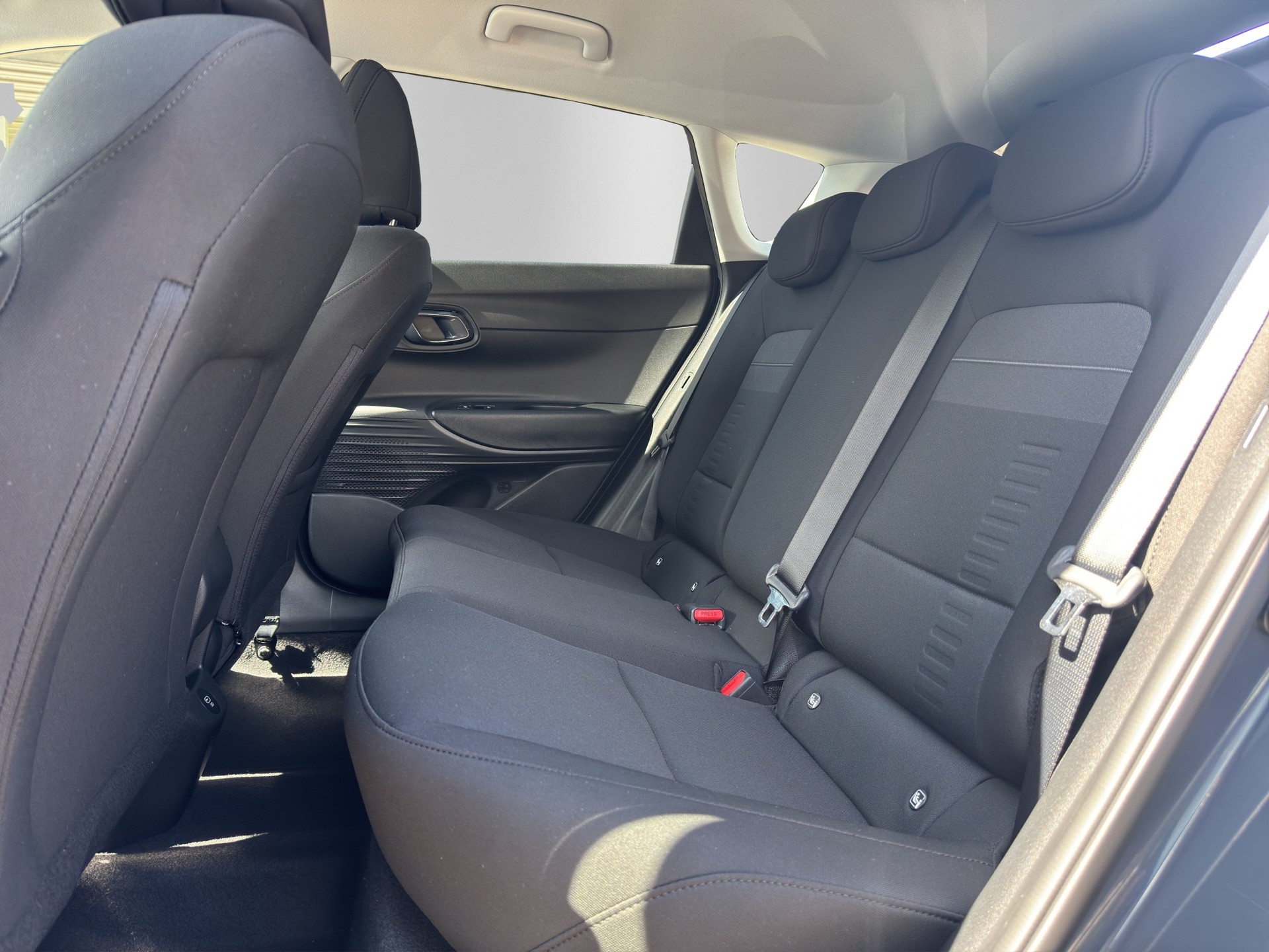 HYUNDAI Bayon 1.0 T-GDi VertexDCT-image-9