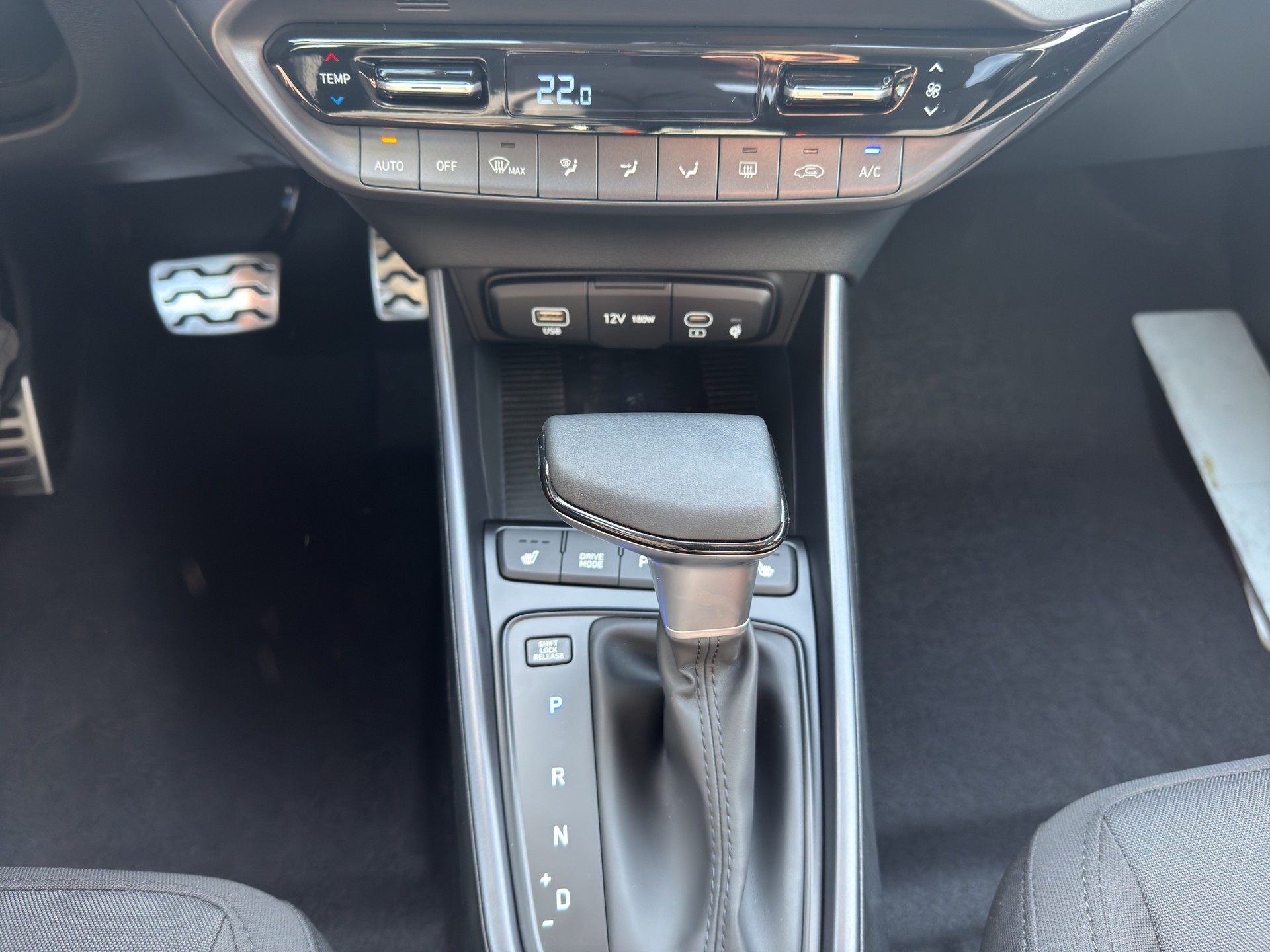 HYUNDAI Bayon 1.0 T-GDi VertexDCT-image-18