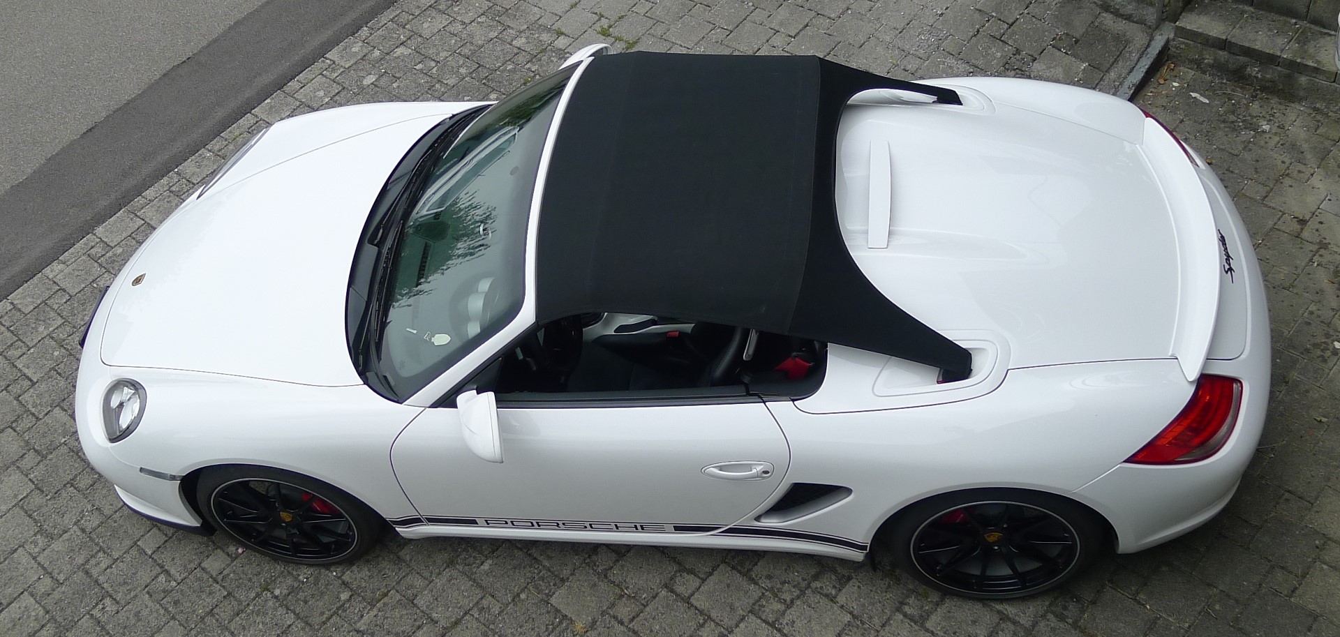 PORSCHE Boxster 3.4 Spyder-image-8