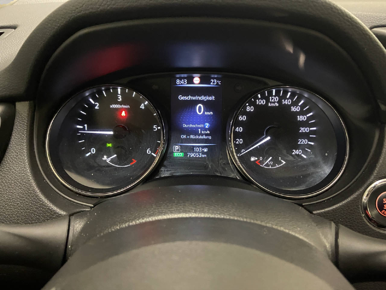 NISSAN X-Trail 2.0 dCi Tekna 4x4-image-9