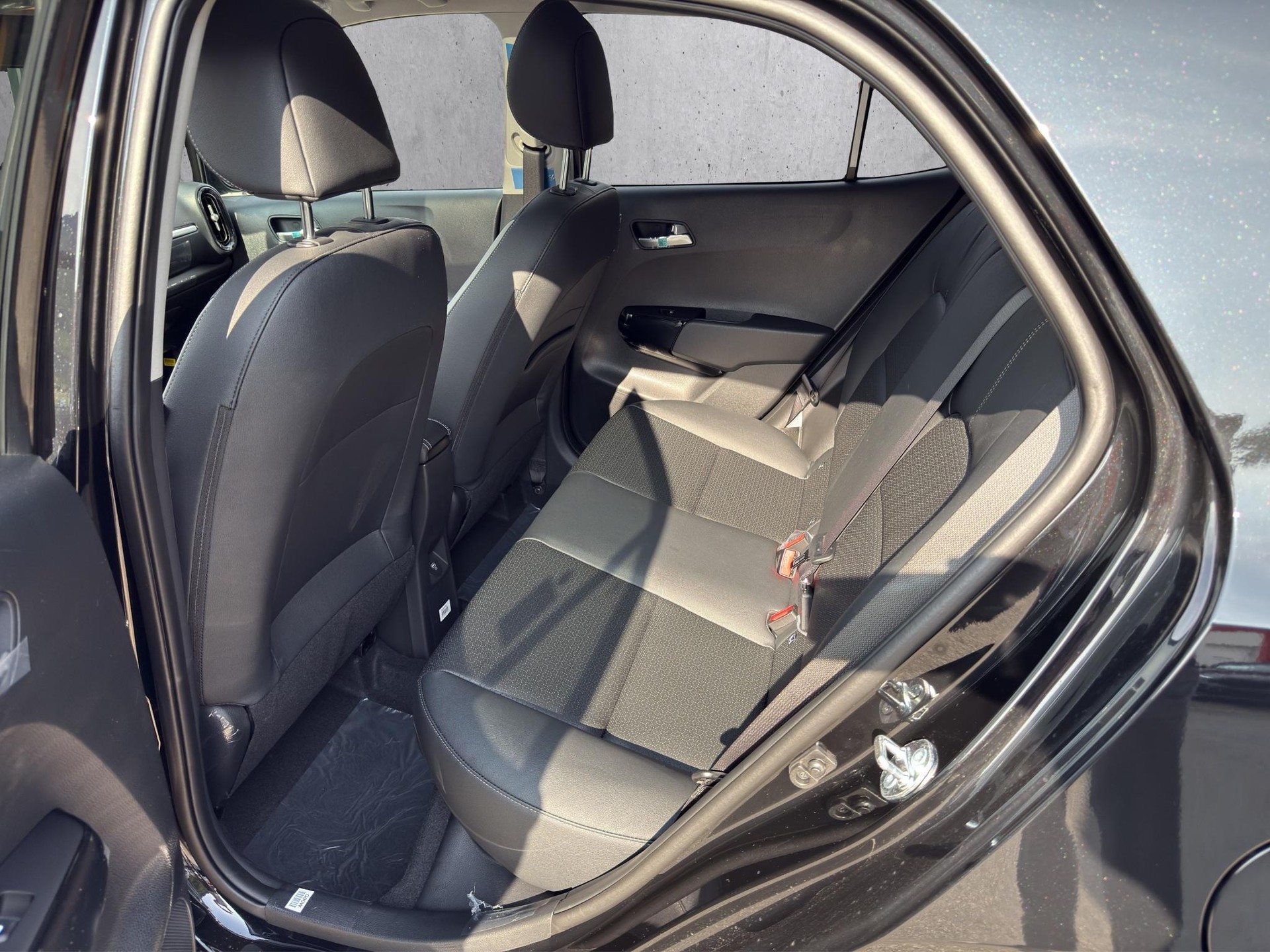 KIA Picanto 1.2 CVVT GT Line-image-12