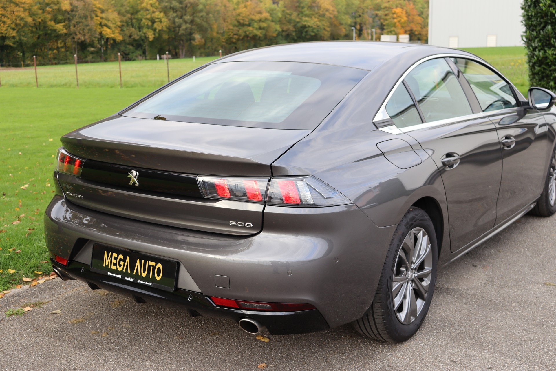 PEUGEOT 508 1.6 PureTech Allure EAT8-image-4