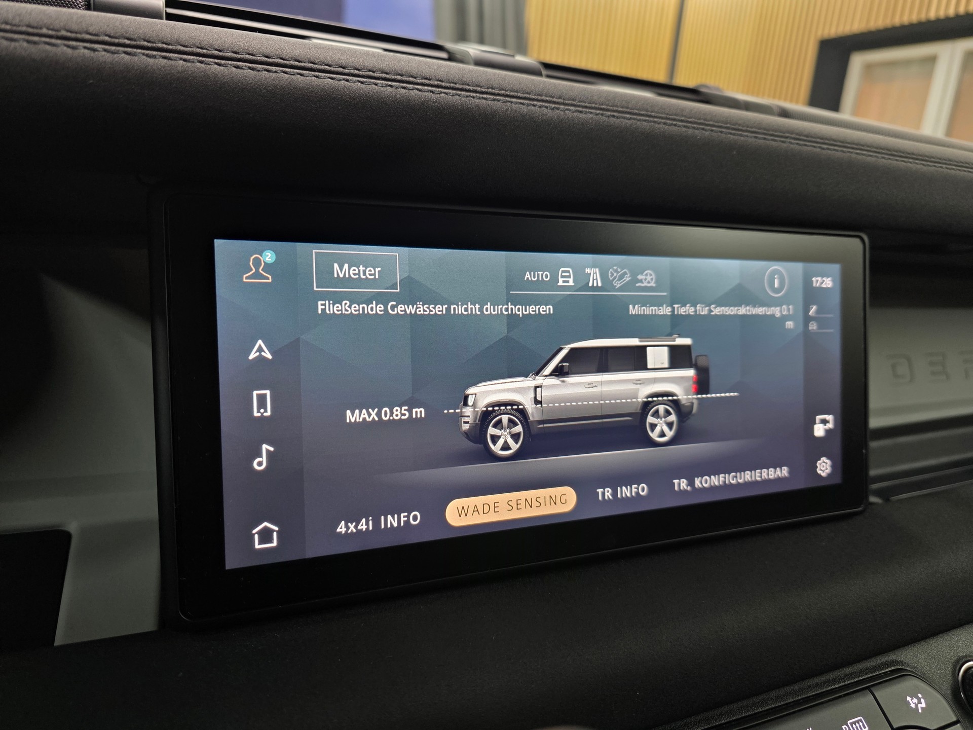 LAND ROVER Defender 110 D240 SD4 First Edition AT8-image-17