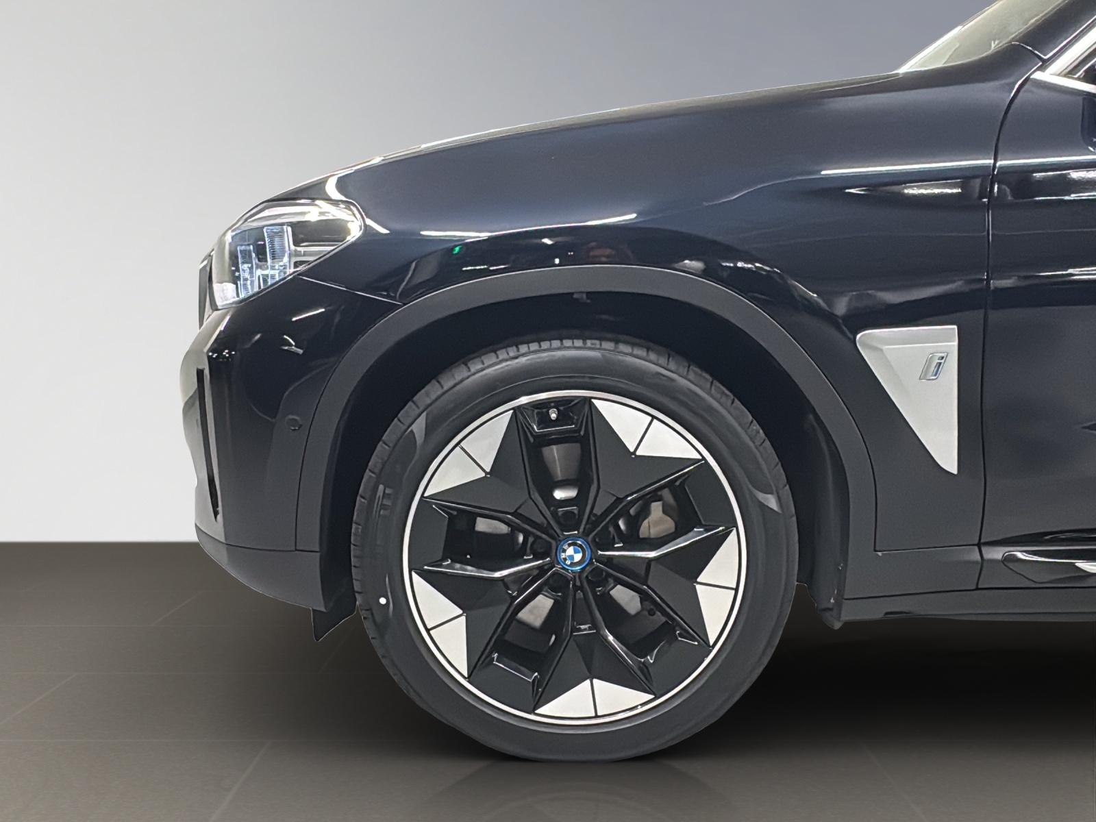 BMW iX3 E-Motor-image-17